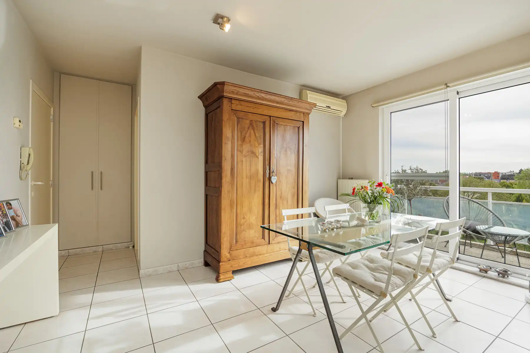 Appartement te koop foto 3