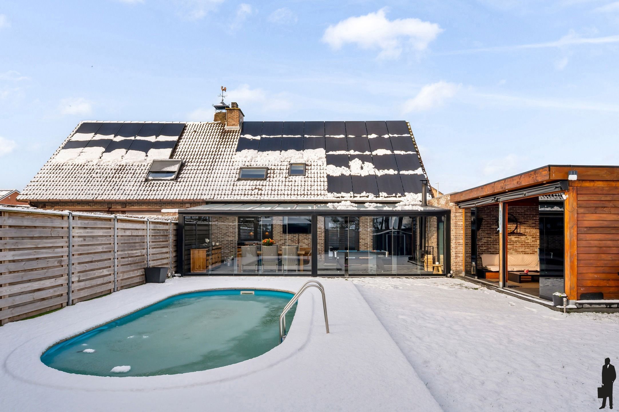 Volledig instapklare woning met 4 slpks te Putte- Kapellen! foto 23