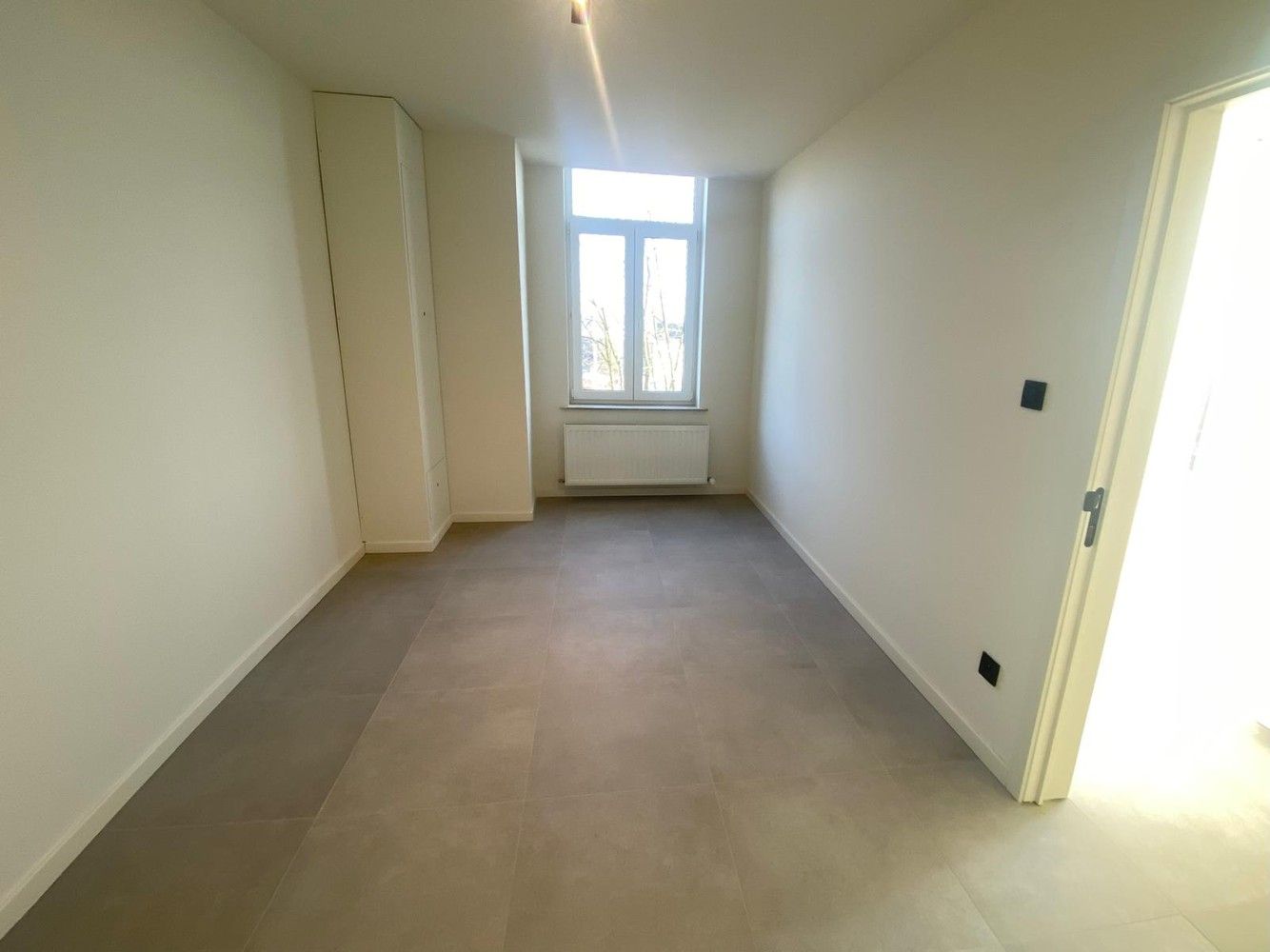 Gerenoveerd modern appartement met alle voorzieningen foto 4