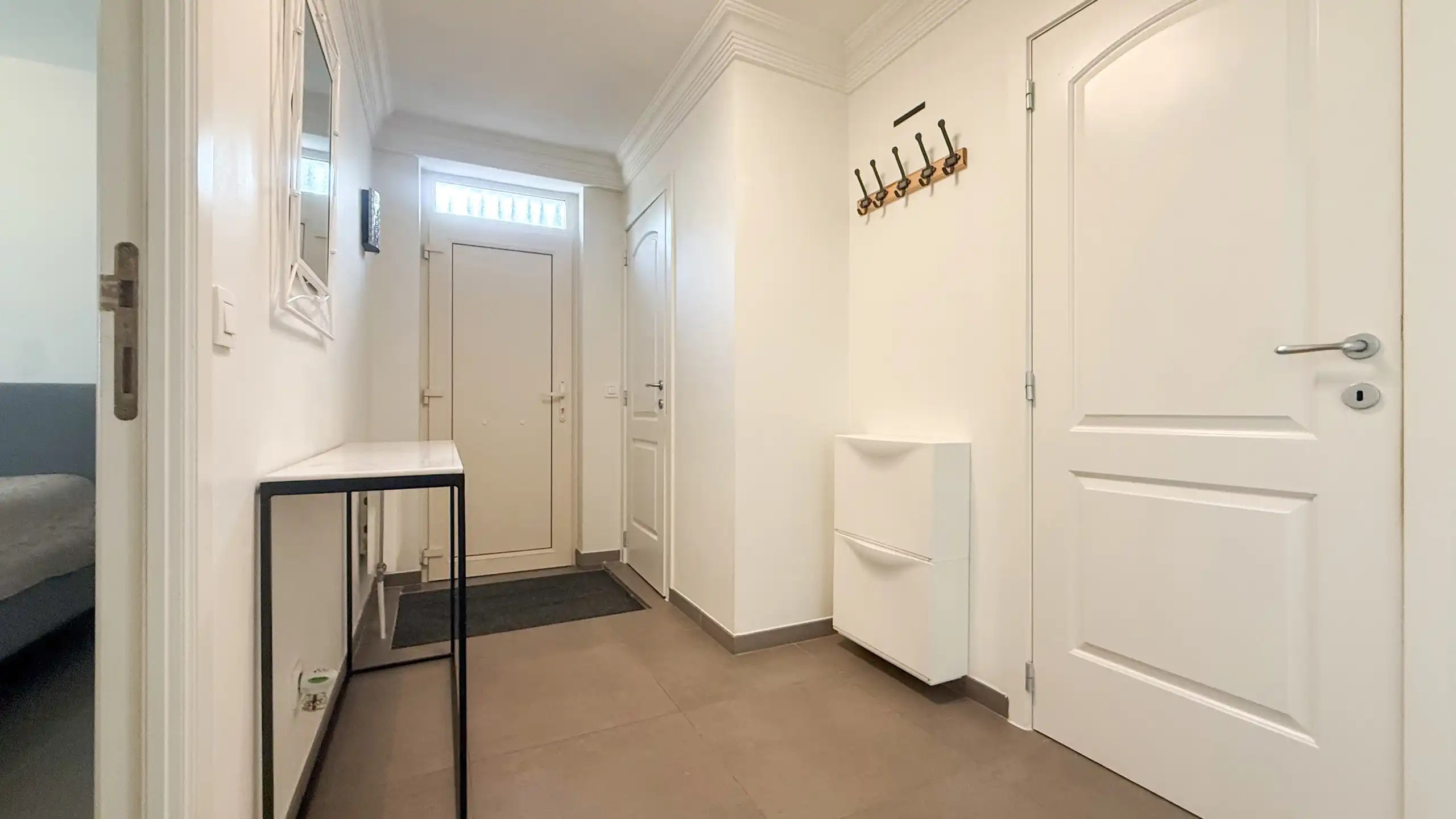 Ruime gezinswoning met 3 slaapkamers en fraaie veranda! foto 21