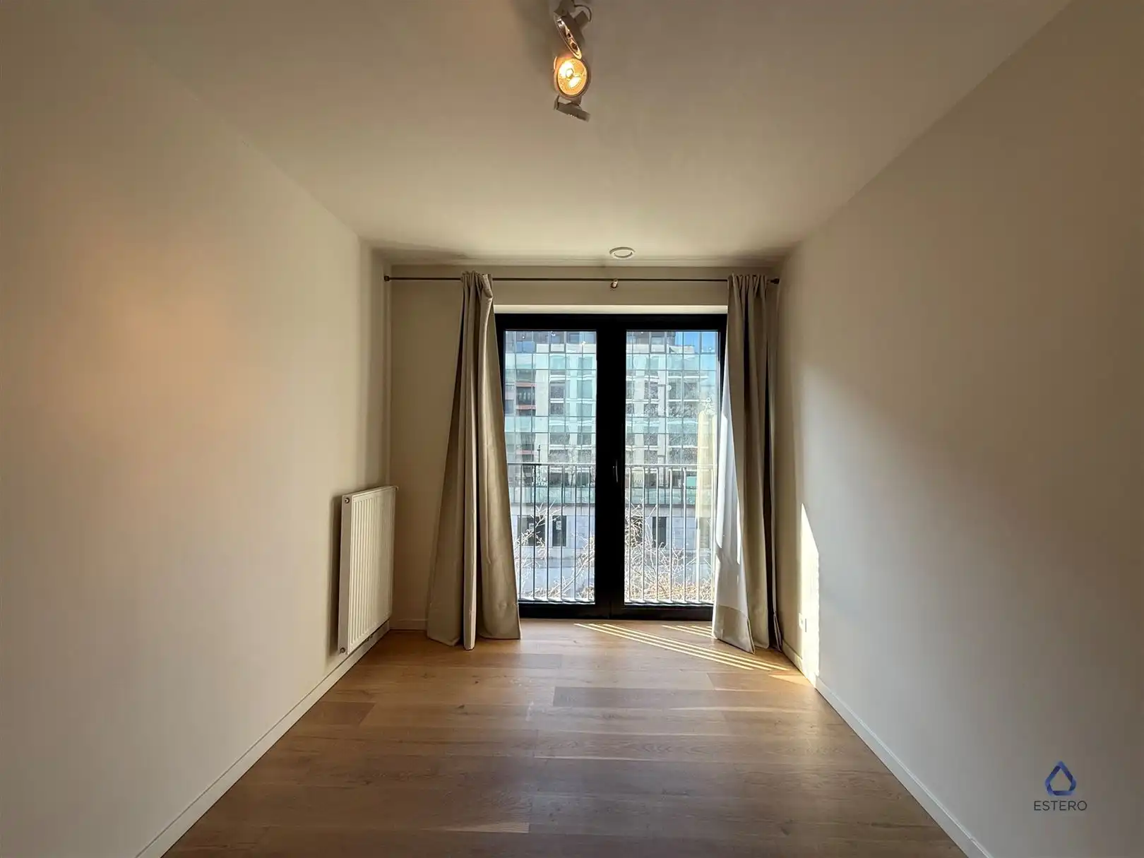 Modern nieuwbouwappt 2-SLK te Tour & Taxis foto 18