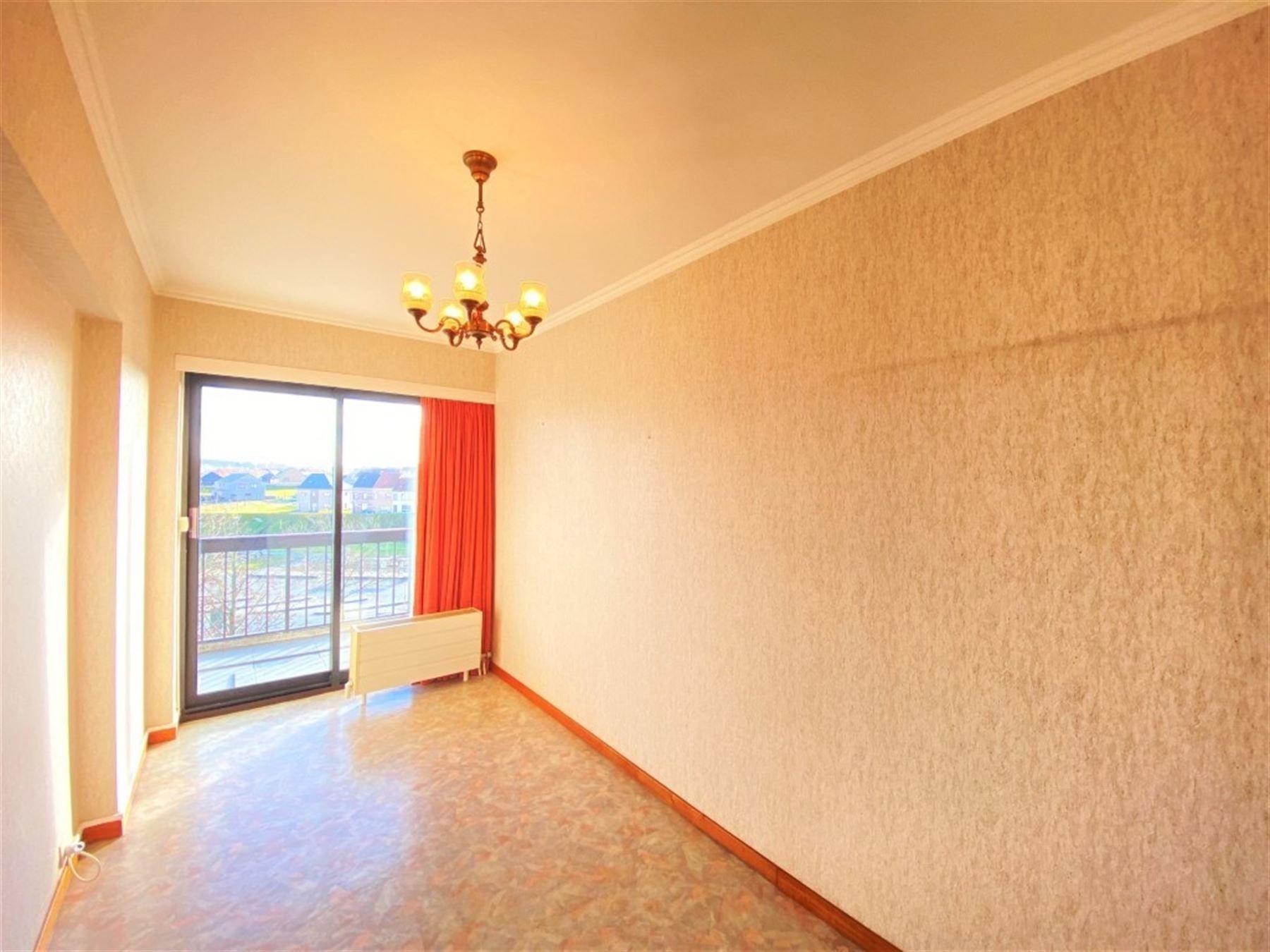 Lichtrijk appartement nabij het station foto 7