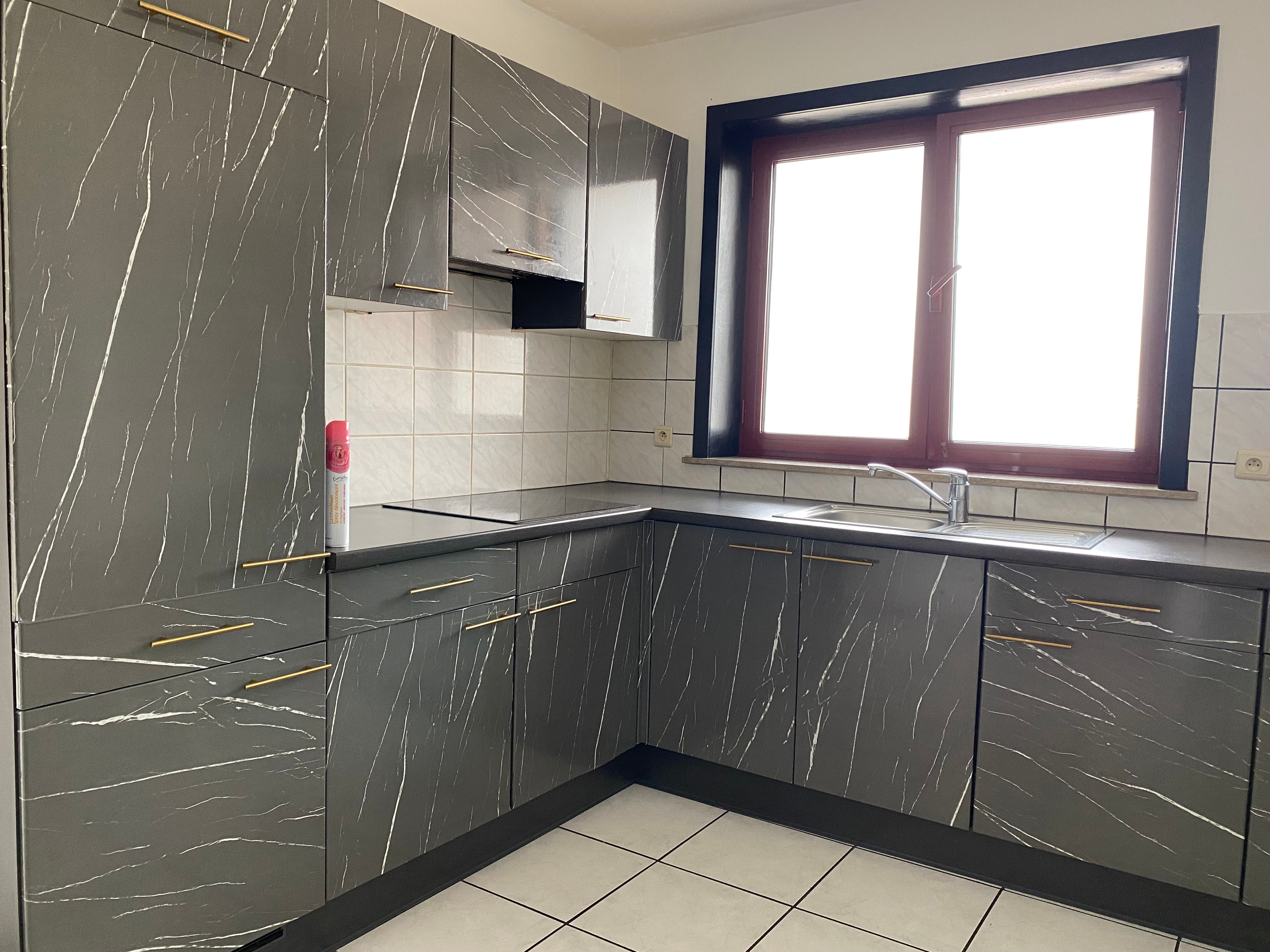 Ruim appartement met 2 slaapkamers en groot terras! foto 4