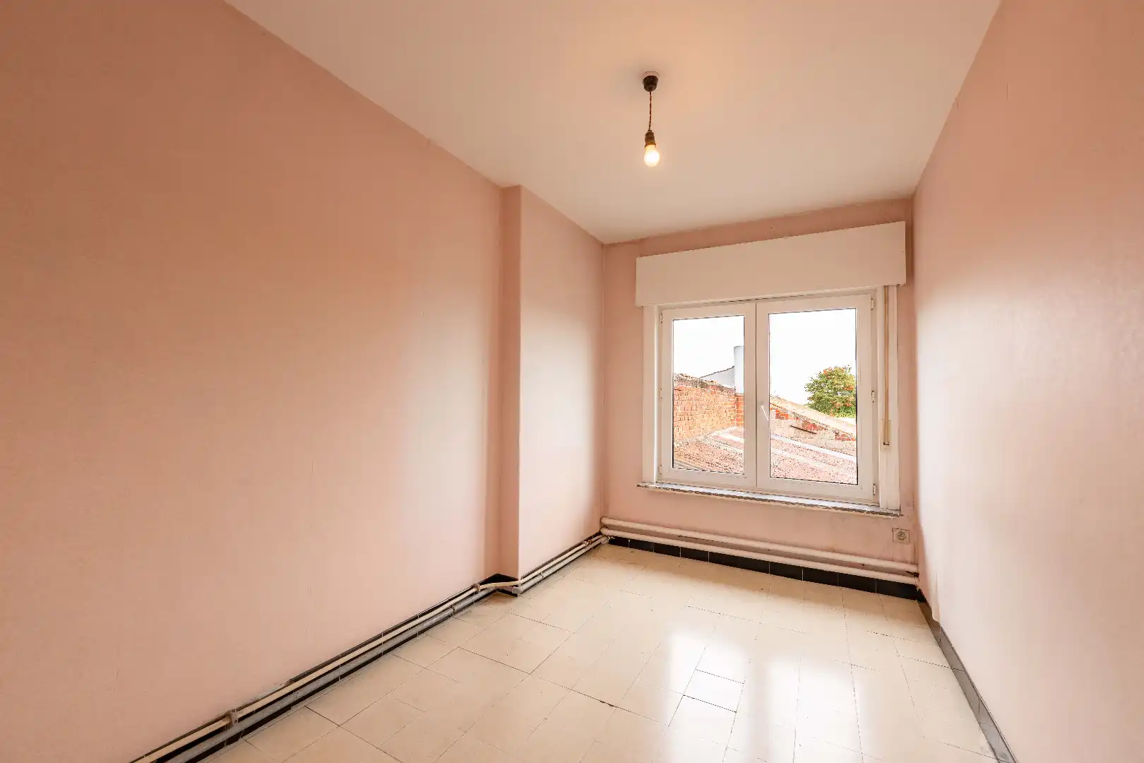 RUIME WONING MET LANDELIJK ZICHT VLAKBIJ CENTRUM EGEM foto 17