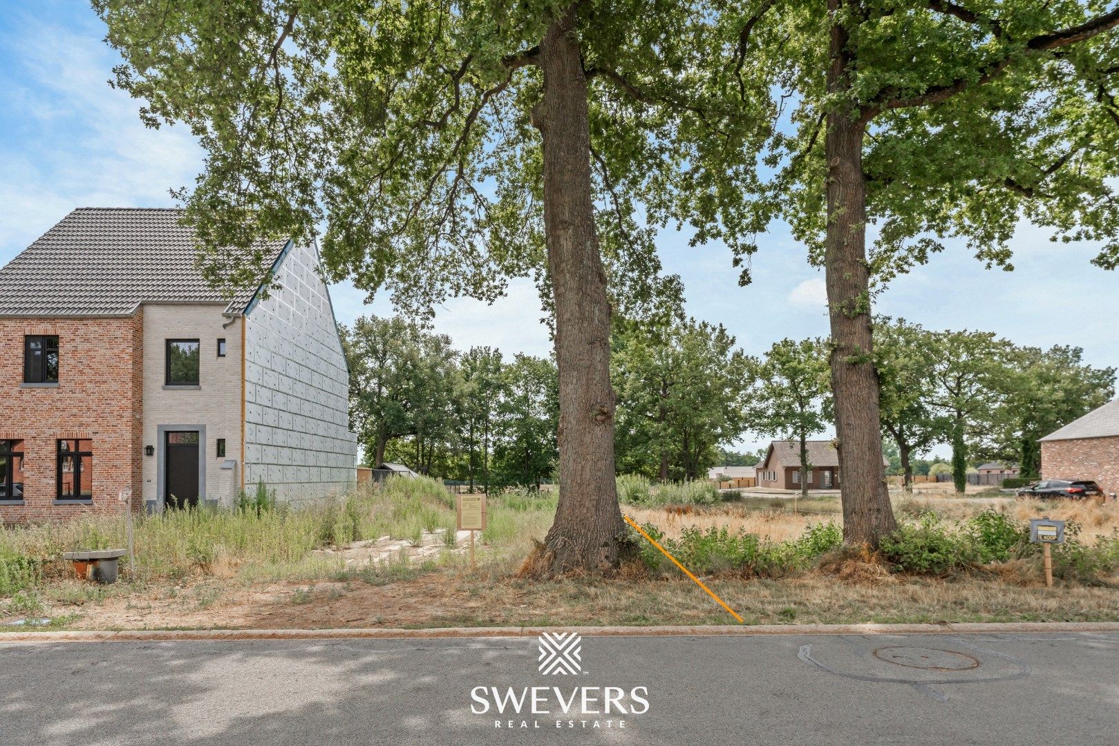 Bouwgrond van 6a 14ca voor halfopen bebouwing op rustige locatie foto 8