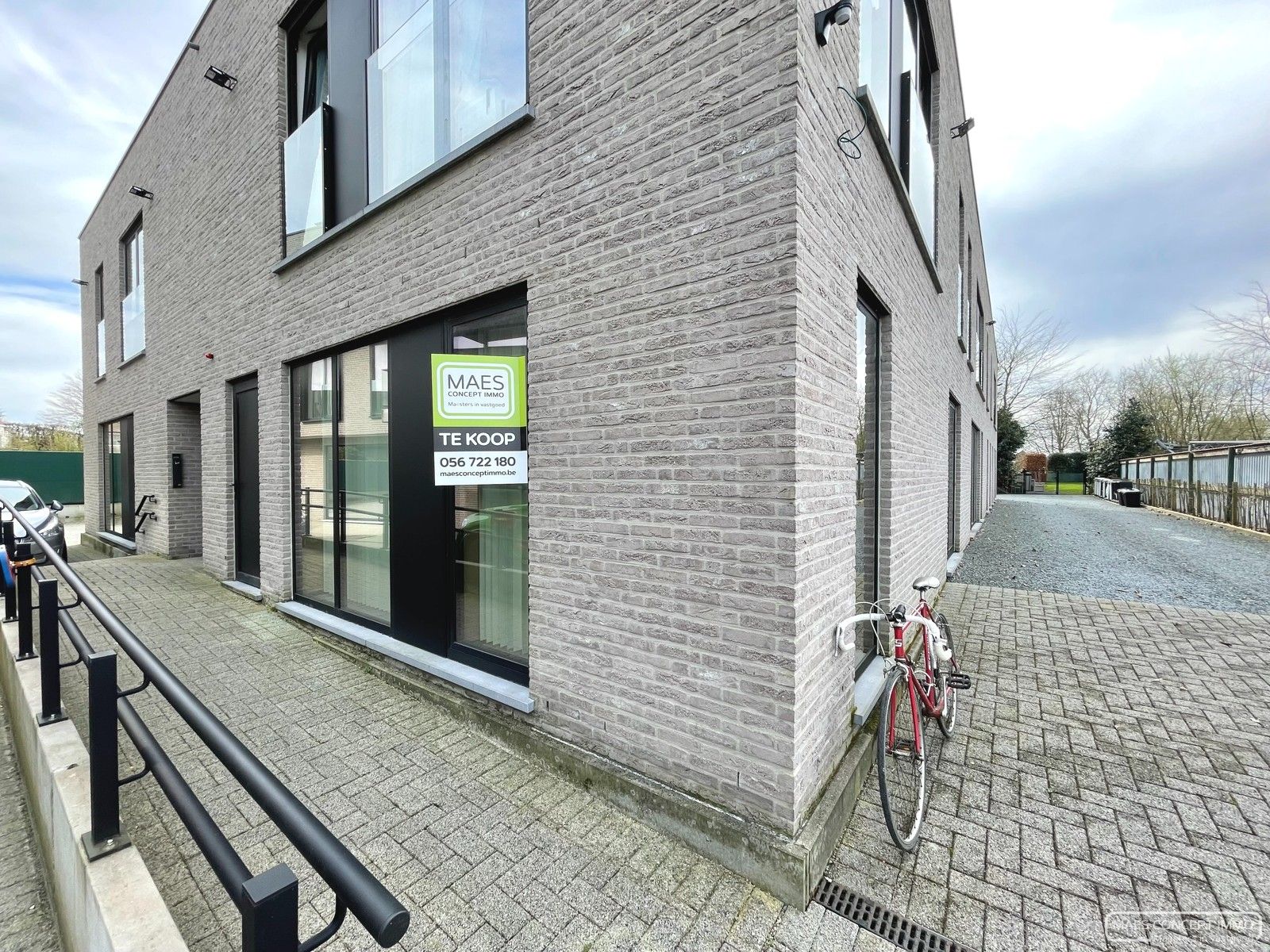 Investeringsappartement te koop in Anzegem foto 12