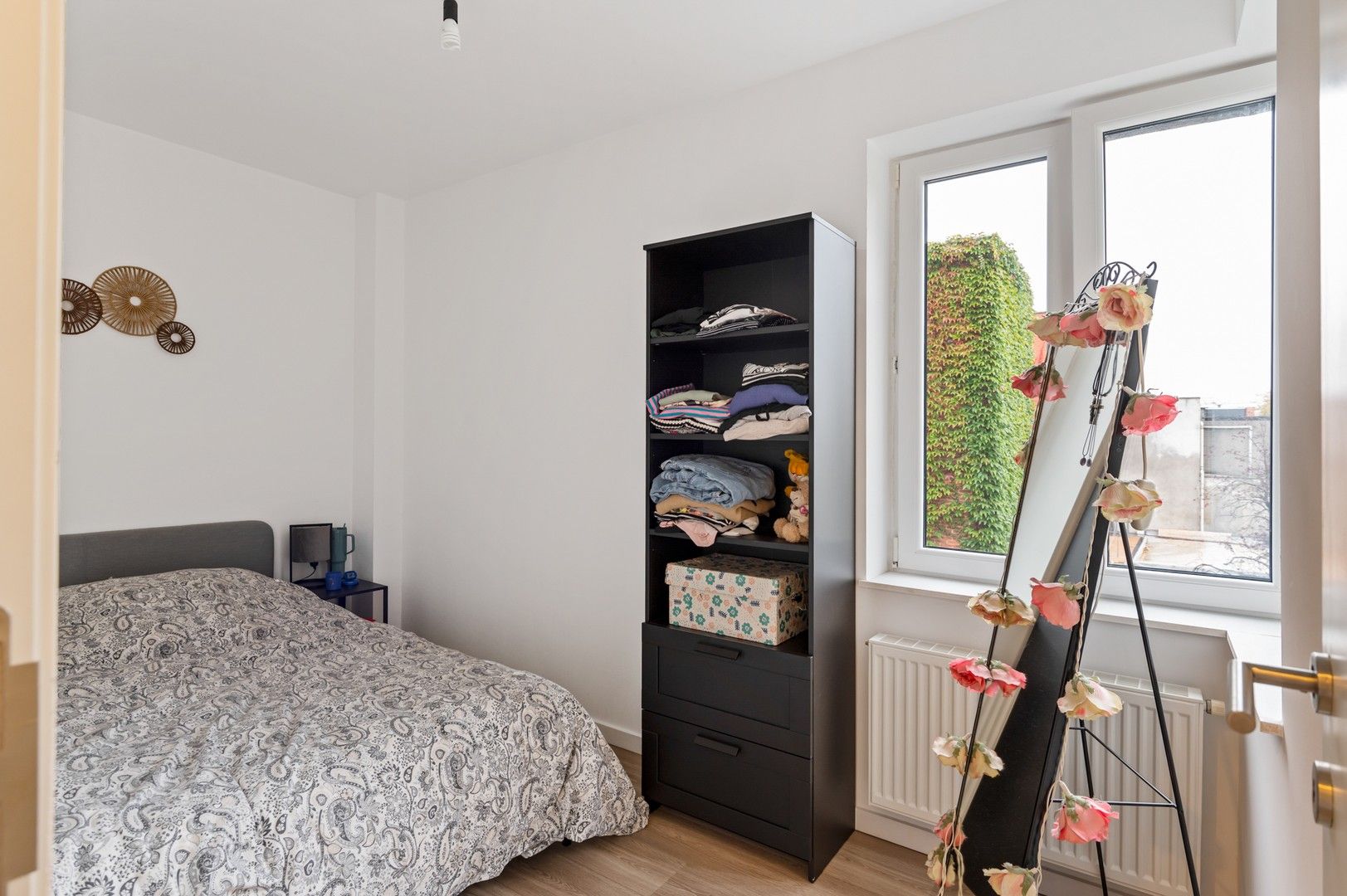 Recent instapklaar 2-slpk appartement in centrum Brasschaat foto 12