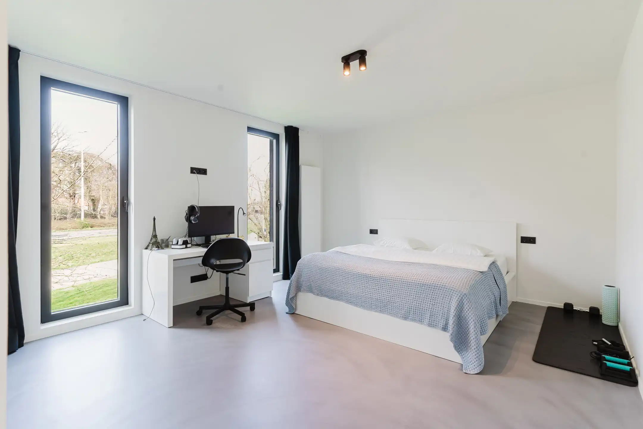 Modernistische woning met 4 slaapkamers en tuin te Drongen foto 14