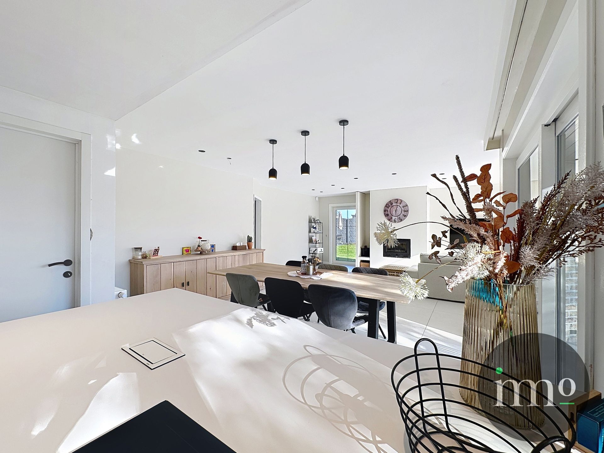 Gerenoveerde villa met tuin en 3/4 slaapkamers foto 9