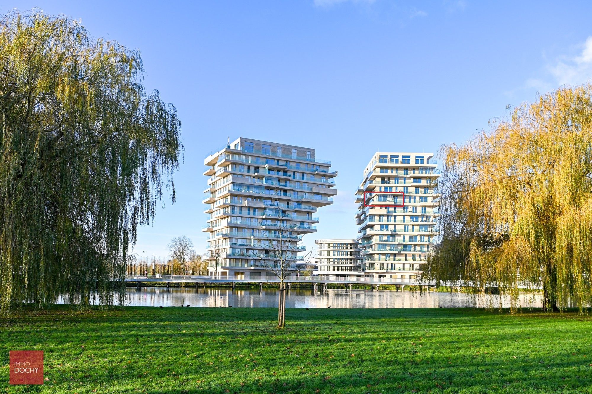 Luxe - appartement Waterfront (res. Ascot) met grote privacy-terrassen foto {{pictureIndex}}