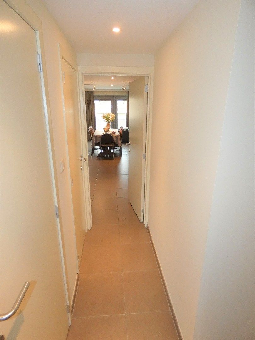 Instapklaar energiezuinig appartement hartje Torhout, met 2 slp en zonnig terras (garage), Torhout. foto 4