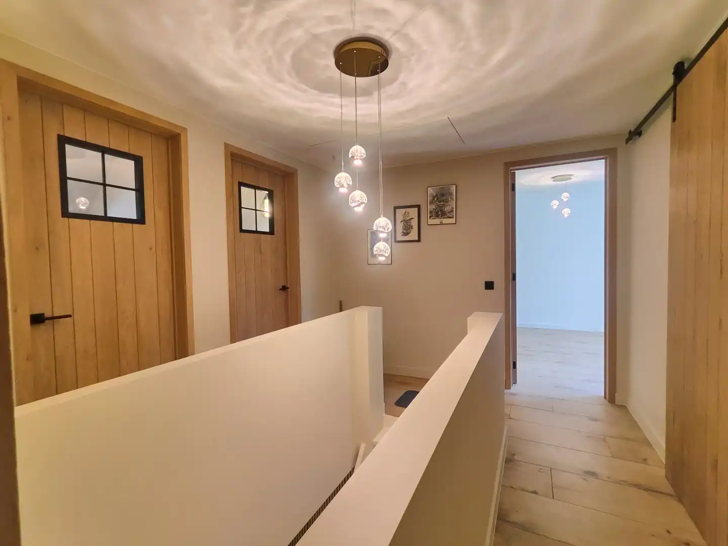 Ruimte, luxe en prachtig zicht foto 19