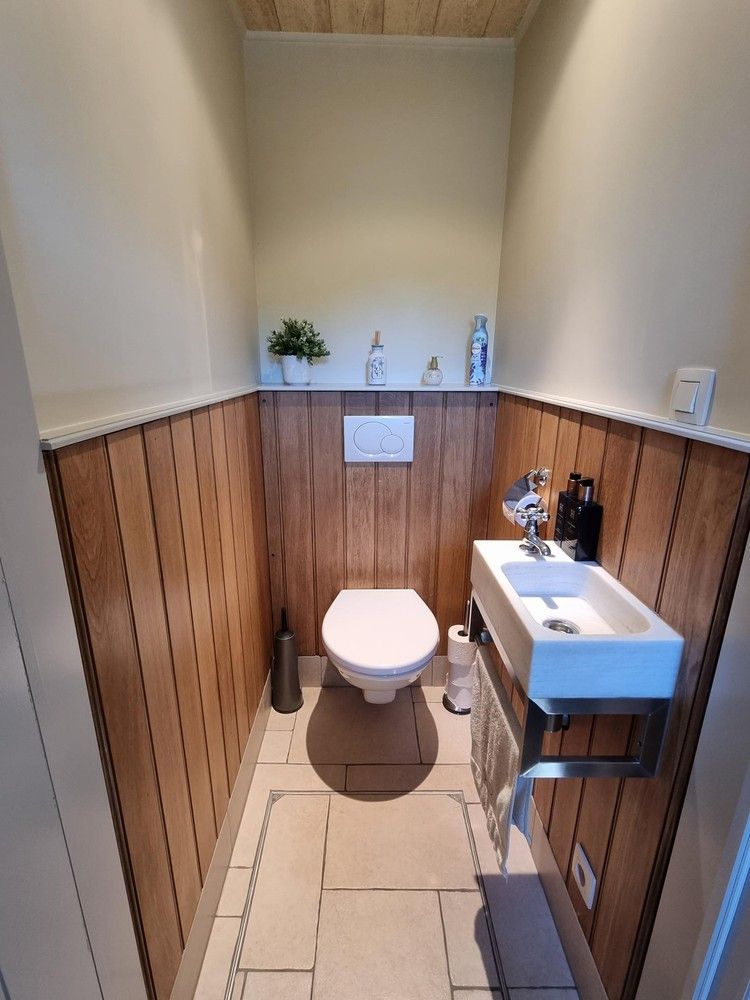 Vernieuwde woning, zeer rustig gelegen met 3 slaapkamers.  Extra kamers mogelijk dankzij de ruime zolder. foto 15