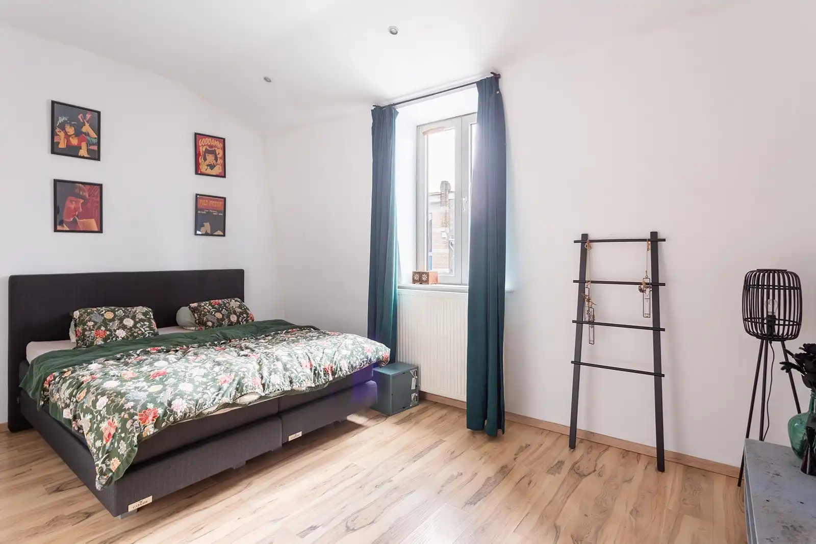 Karaktervolle woning aan de gezellige Troonplaats foto 22