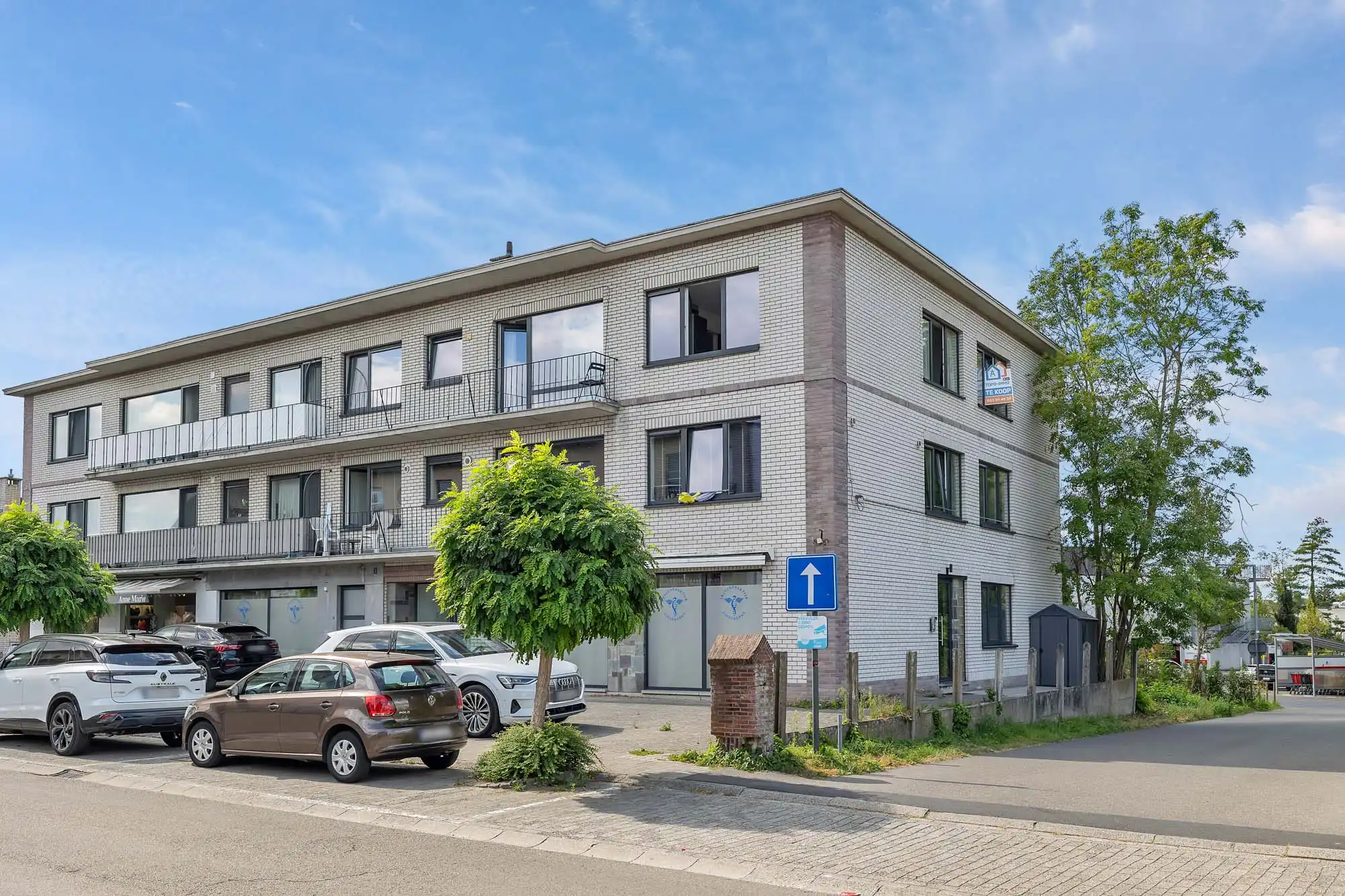 Instapklaar appartement met 3 slpk te centrum Liedekerke foto 42
