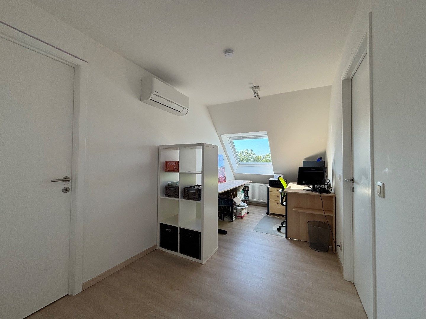 Duplex met 2 slpk + open kamer + terras, privé-carport en fietsenberging foto 12