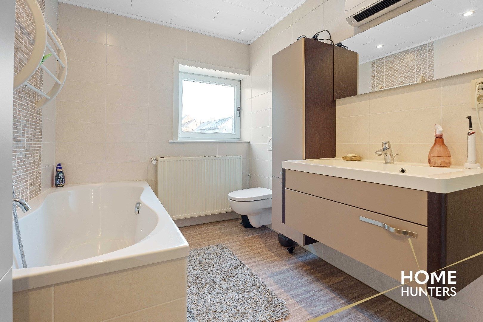 Instapklare woning in hartje Wervik met tal van mogelijkheden foto 10