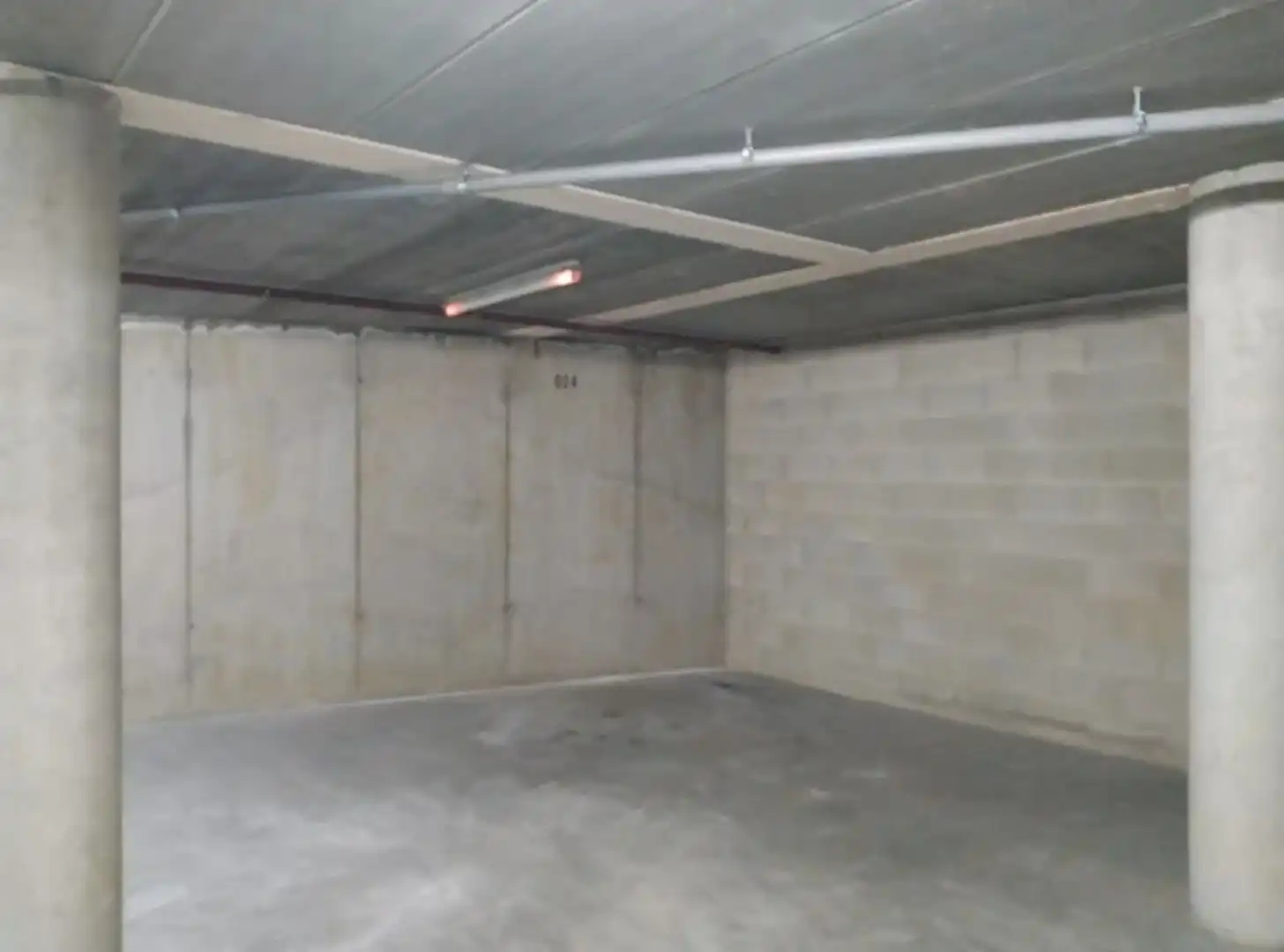 3-SLPK.-appartement met kelderberging en ondergrondse autostaanplaats foto 14