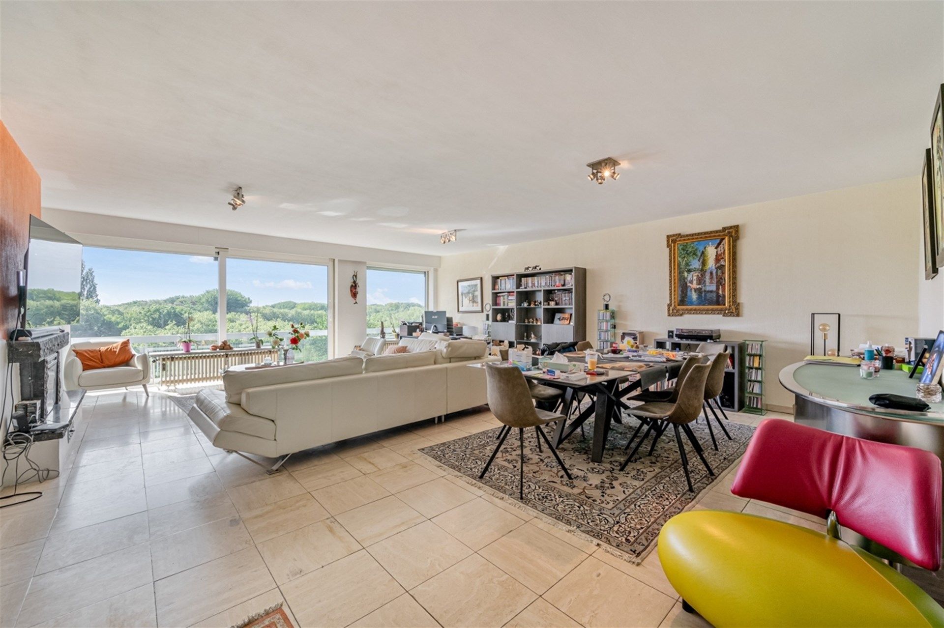 Ruim appartement met zicht op stadspark van Aalst foto 4