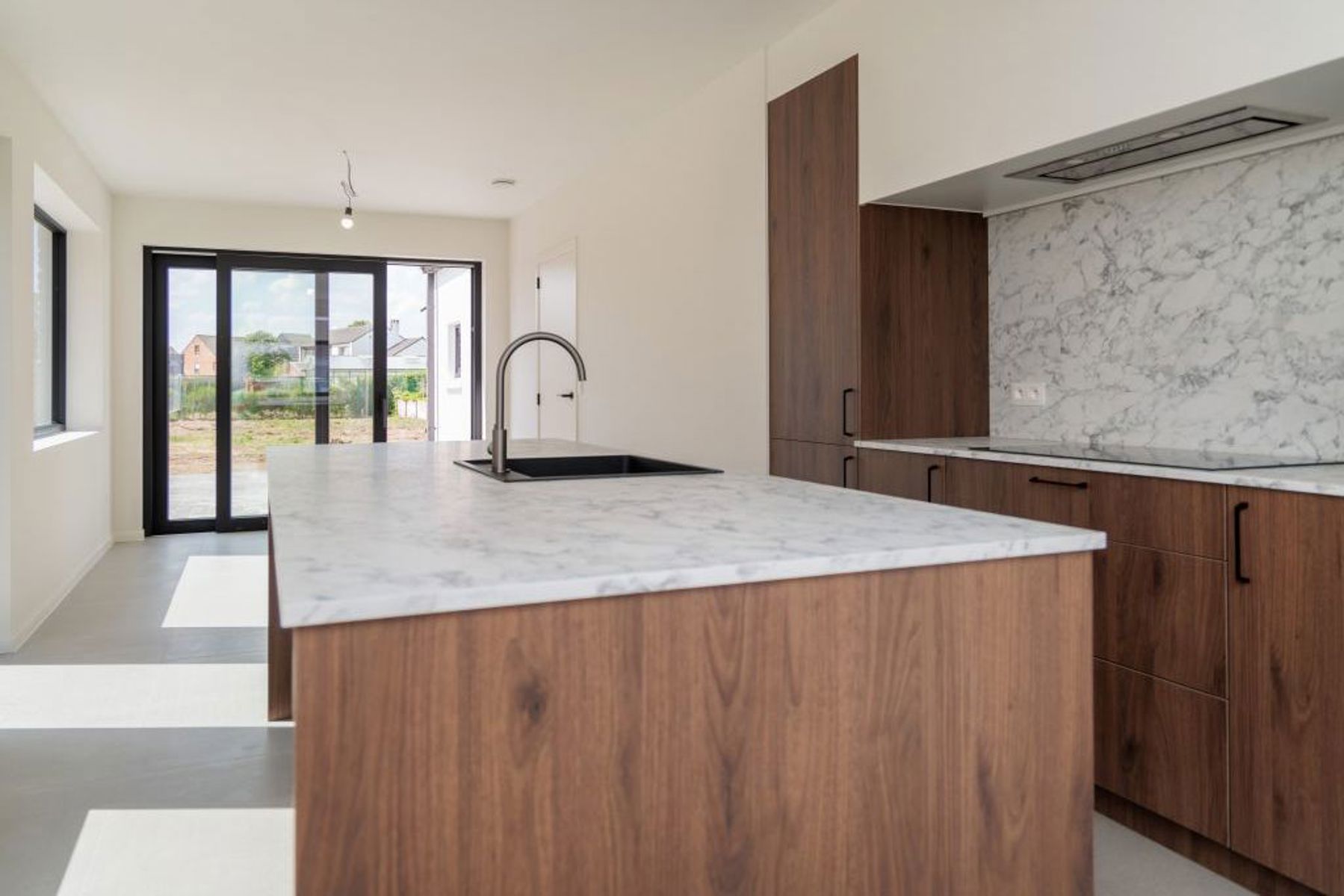 Ruime instapklare woning met 4 slaapkamers foto 4