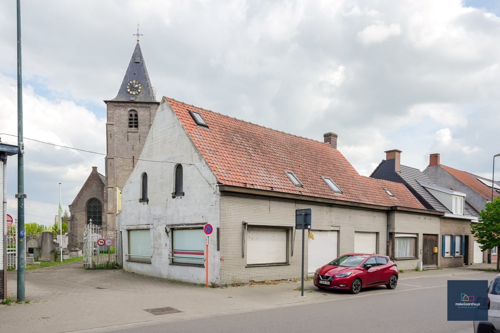 Te renoveren woning op rustige locatie foto 2