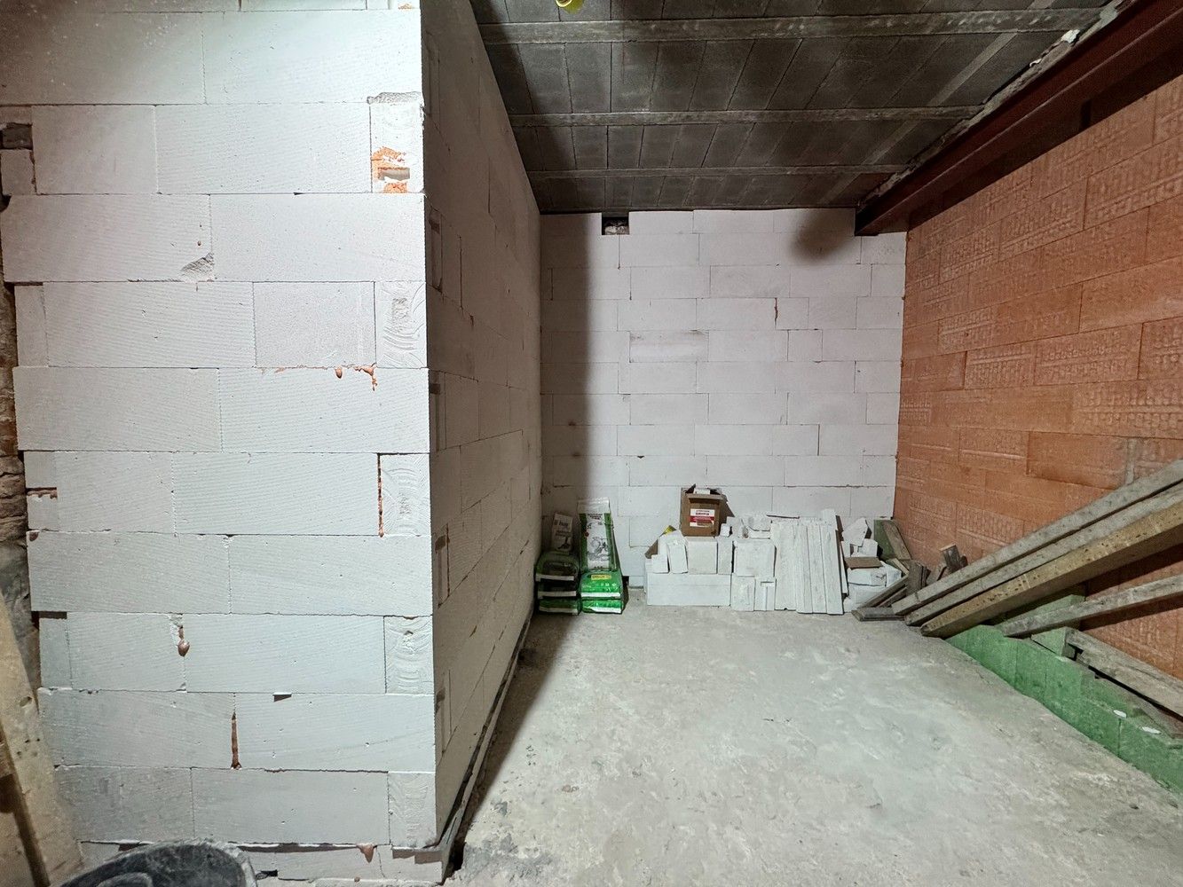 ✨ Te koop: casco-woning met bijbouw én gigantisch perceel – klaar voor jouw touch! foto 10