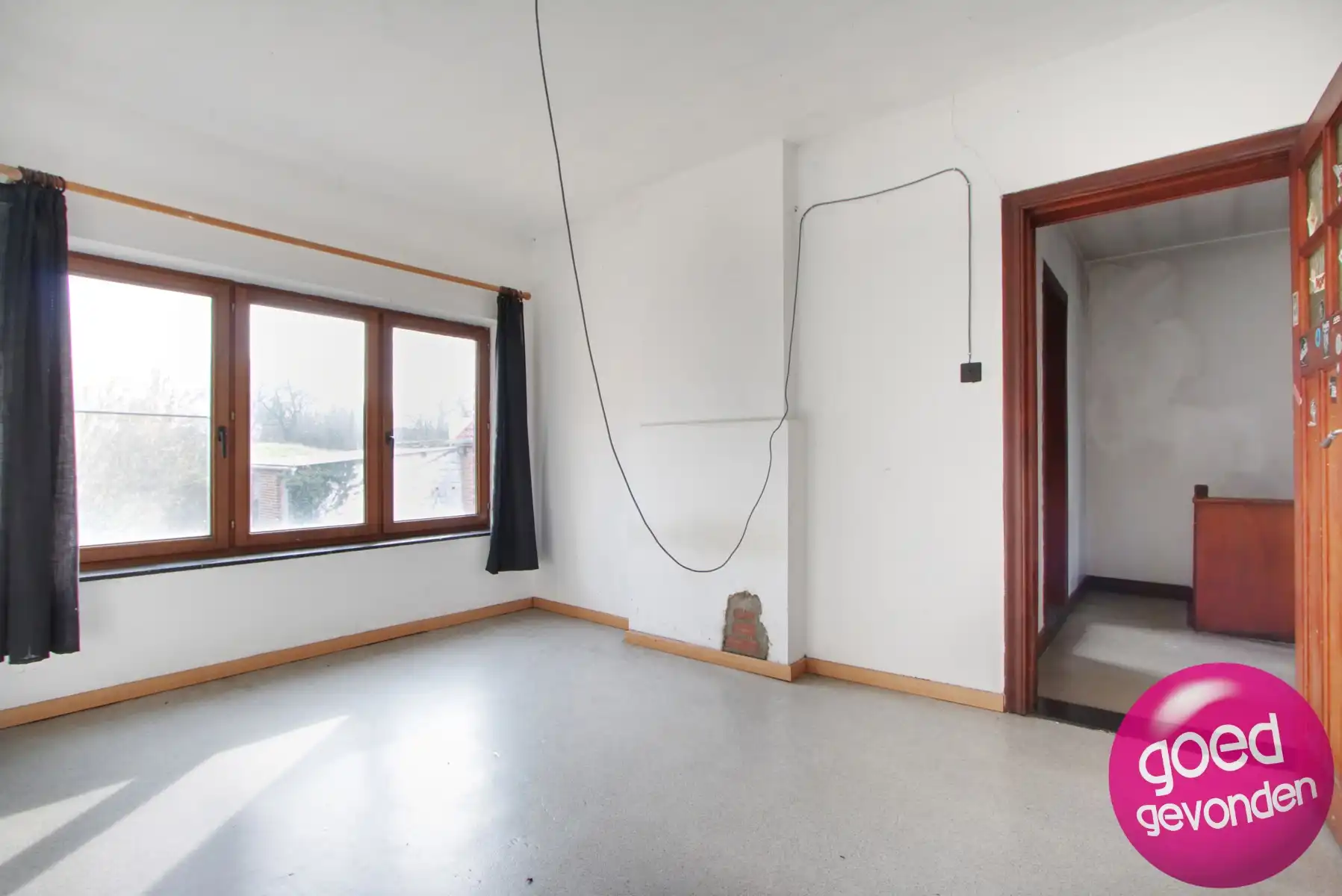 TE RENOVEREN WONING - 3 RUIME SLK - TERRAS - TUIN - PARKING foto 14