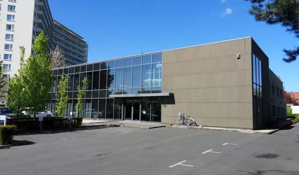 Instapklaar kantoor te huur op wandelafstand van Sint-Pietersstation Gent foto 18
