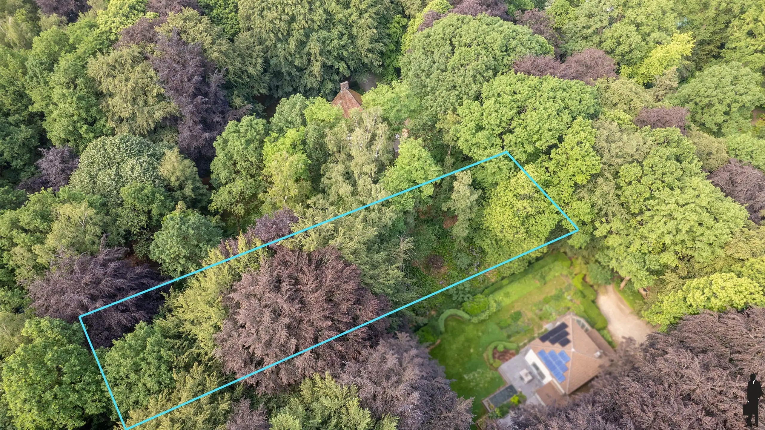 Exclusieve bouwgrond van ca. 3.300 m² in groene woonbosomgeving te Heide foto {{pictureIndex}}