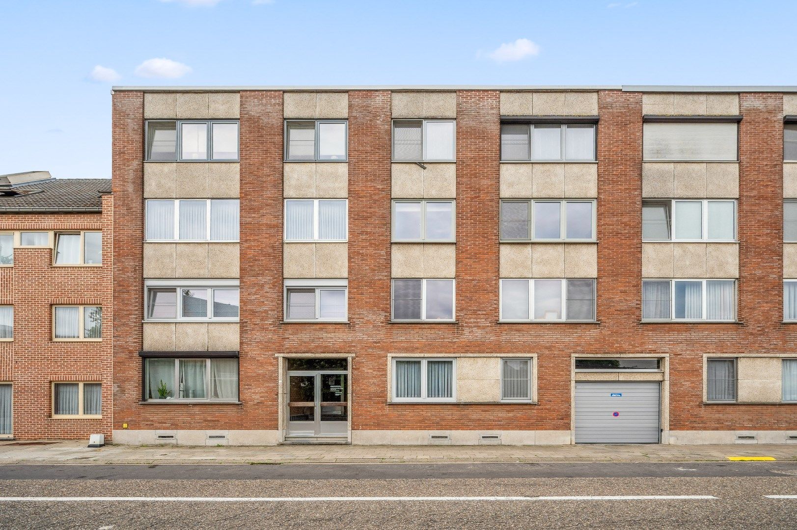 Prachtig gerenoveerd appartement aan de buitenrand van Tienen met EPC A foto {{pictureIndex}}