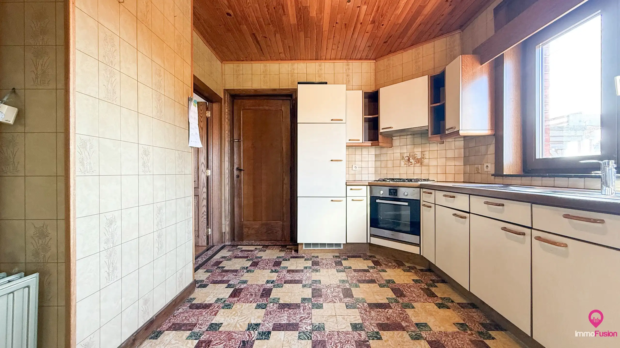 Rustig gelegen woning met tuin en uitbreidingsmogelijkheden! foto 9