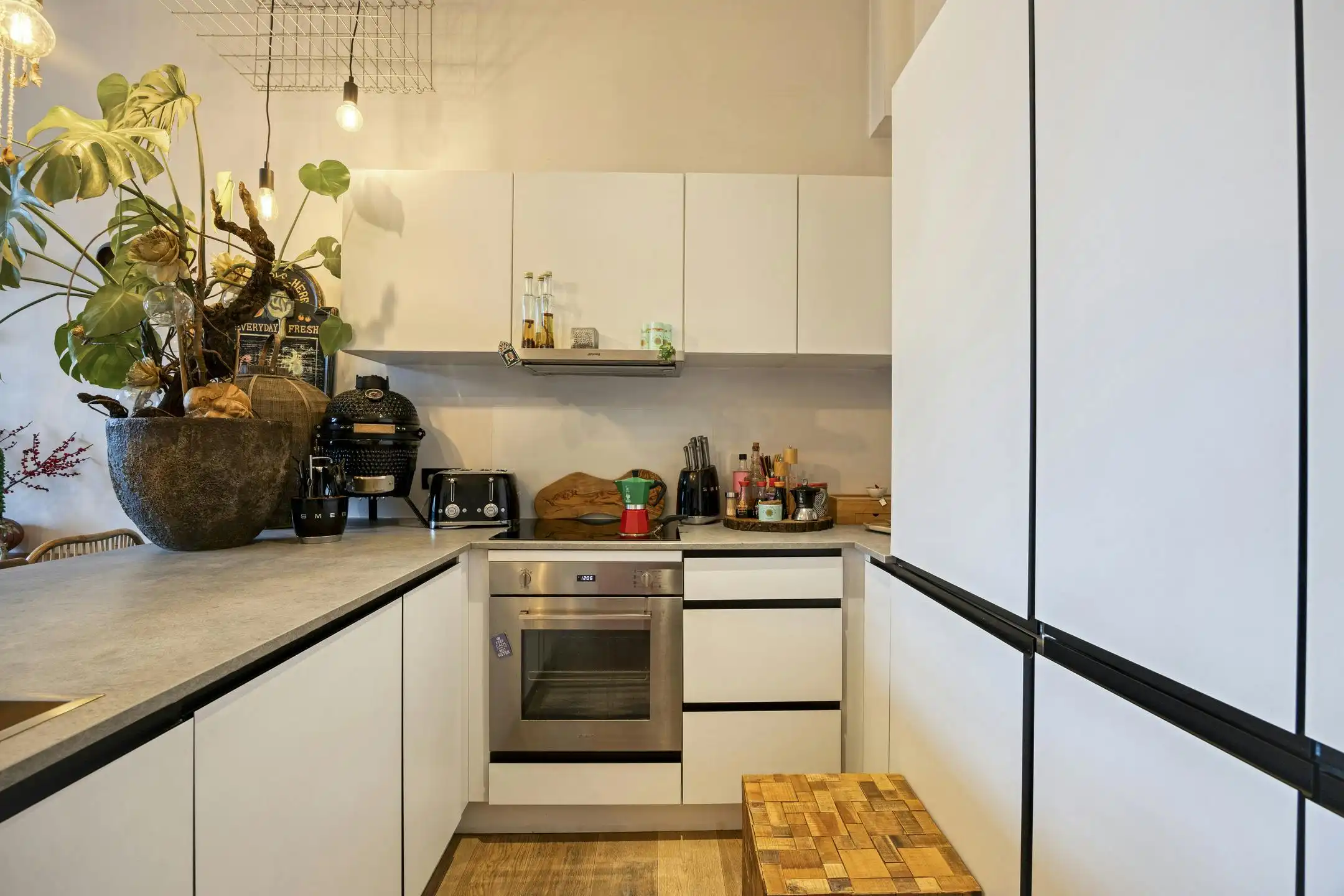 Appartement te koop op het Eilandje met terras (20m²) foto 3