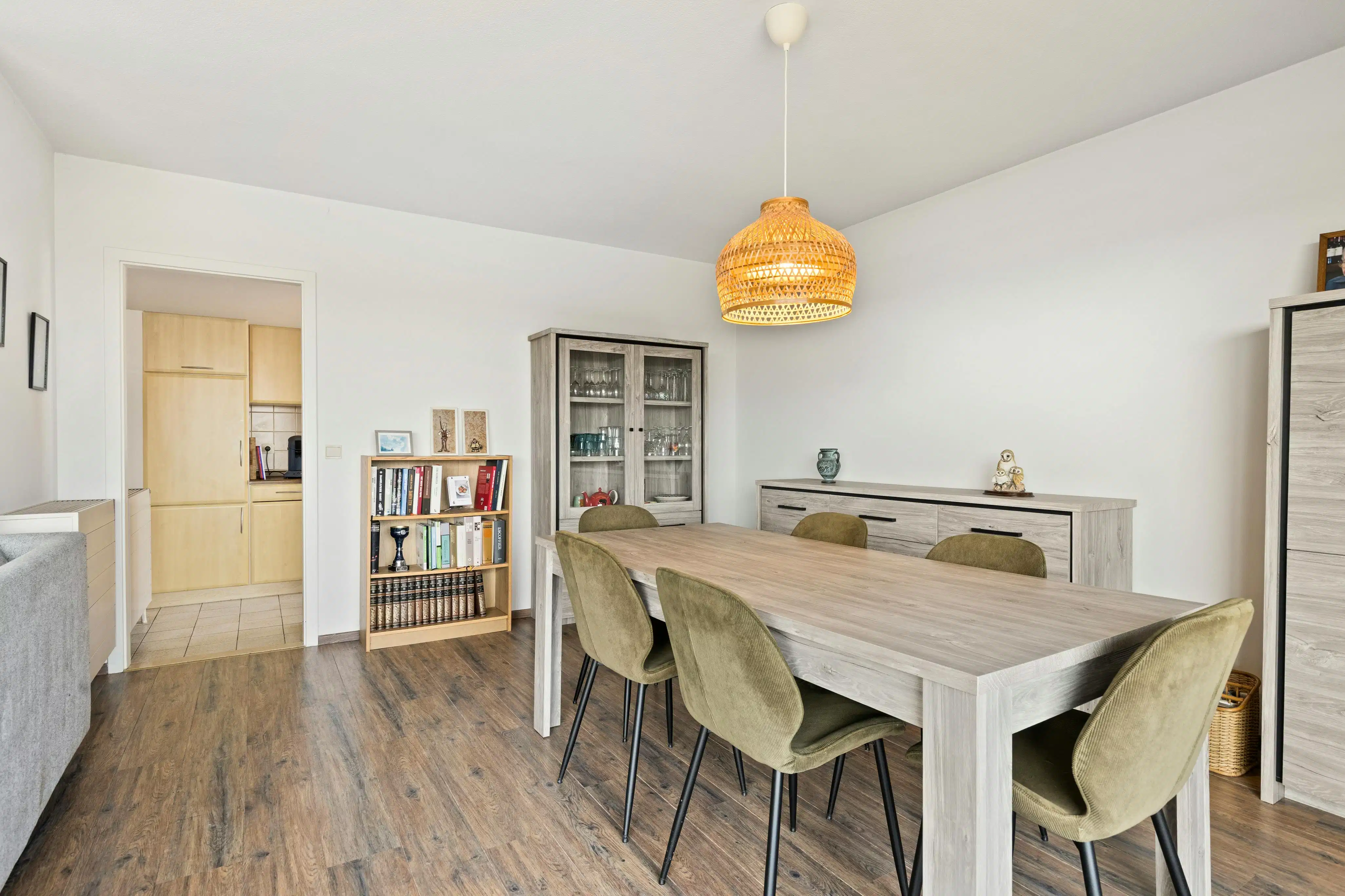 Uitzonderlijk ruim appartement met 2 terrassen te koop foto 3