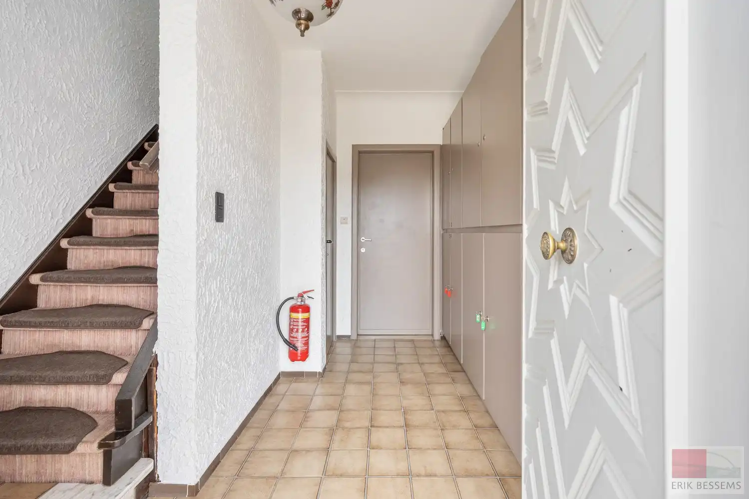 Investeerders opgelet! BUITENKANS - Zeer goed onderhouden opbrengsteigendom met 3 verhuurde entiteiten foto 3