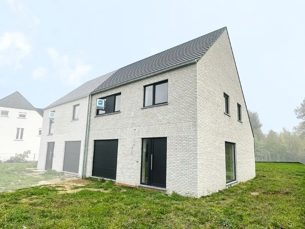 2 halfopen nieuwbouwwoningen te Merelbeke foto {{pictureIndex}}