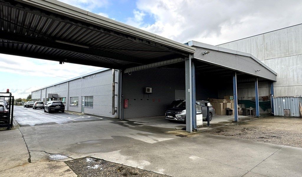 Bedrijfspand te huur in Gontrode Heirweg in Merelbeke-Melle foto 23