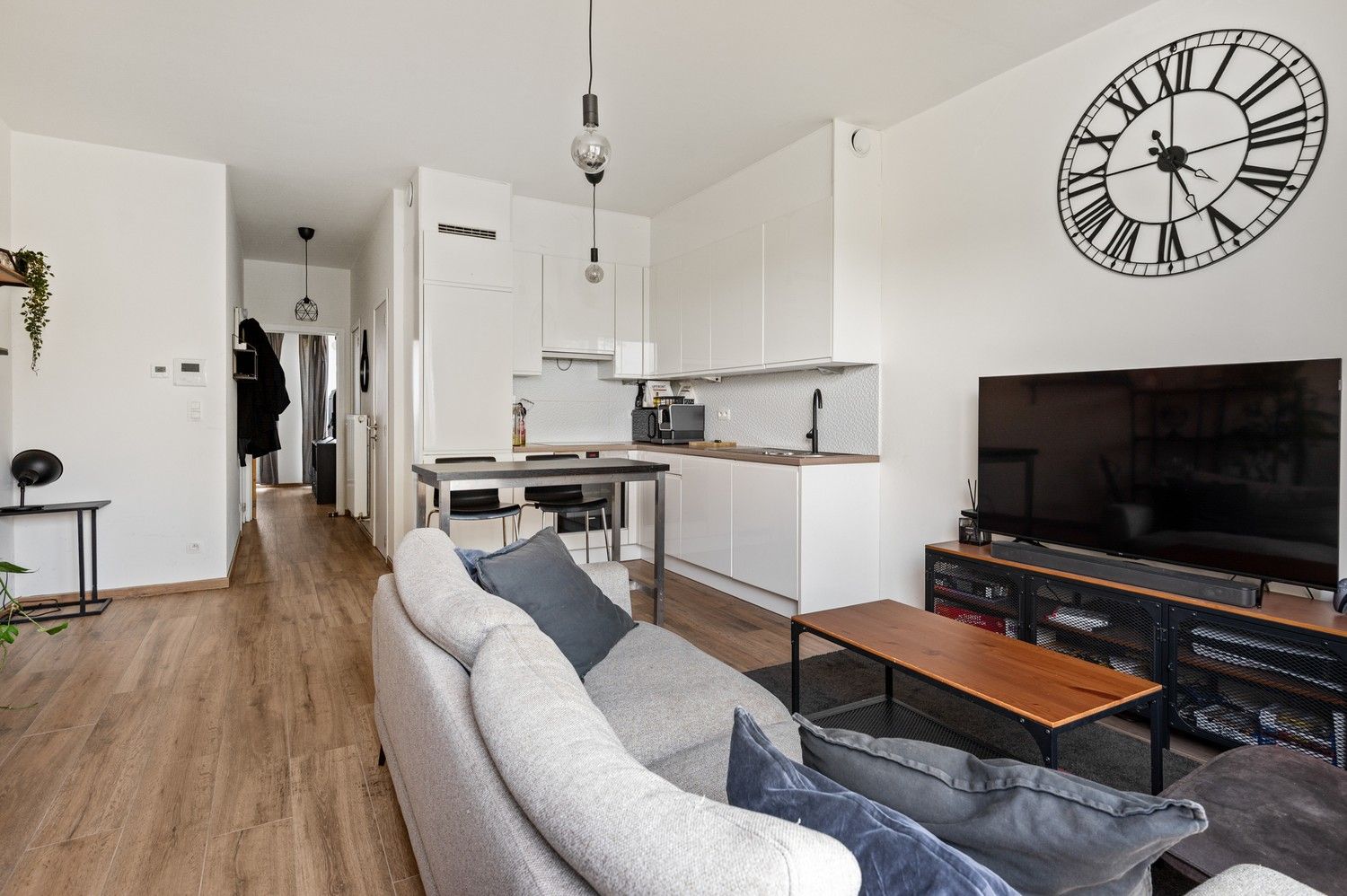 1 slaapkamer appartement met terras in Deurne! foto 8