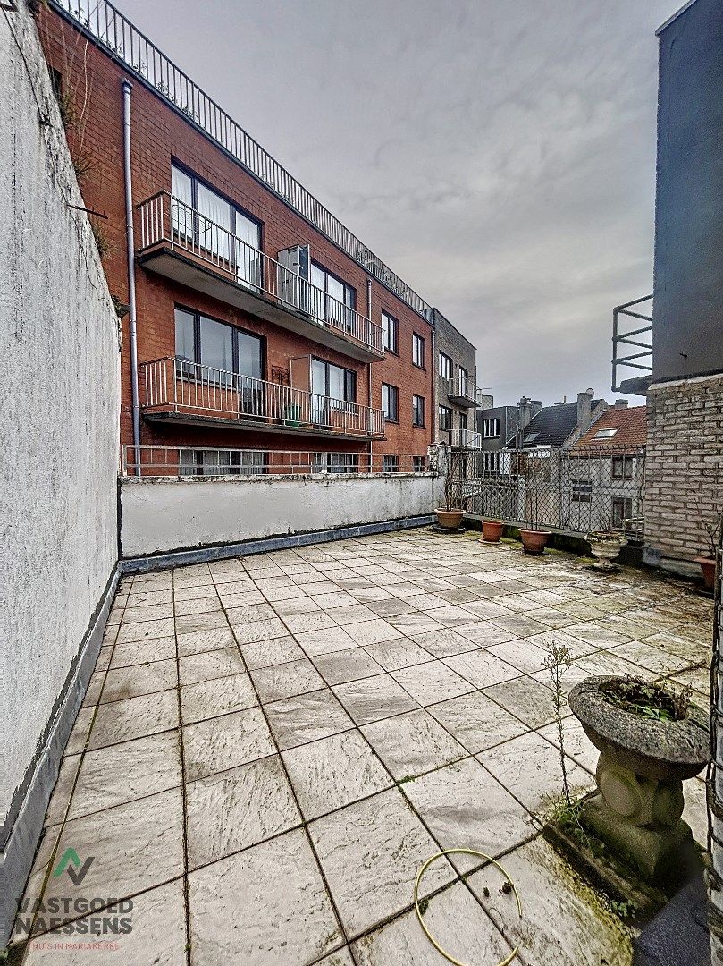 Te renoveren rijwoning op centrale ligging  foto 23