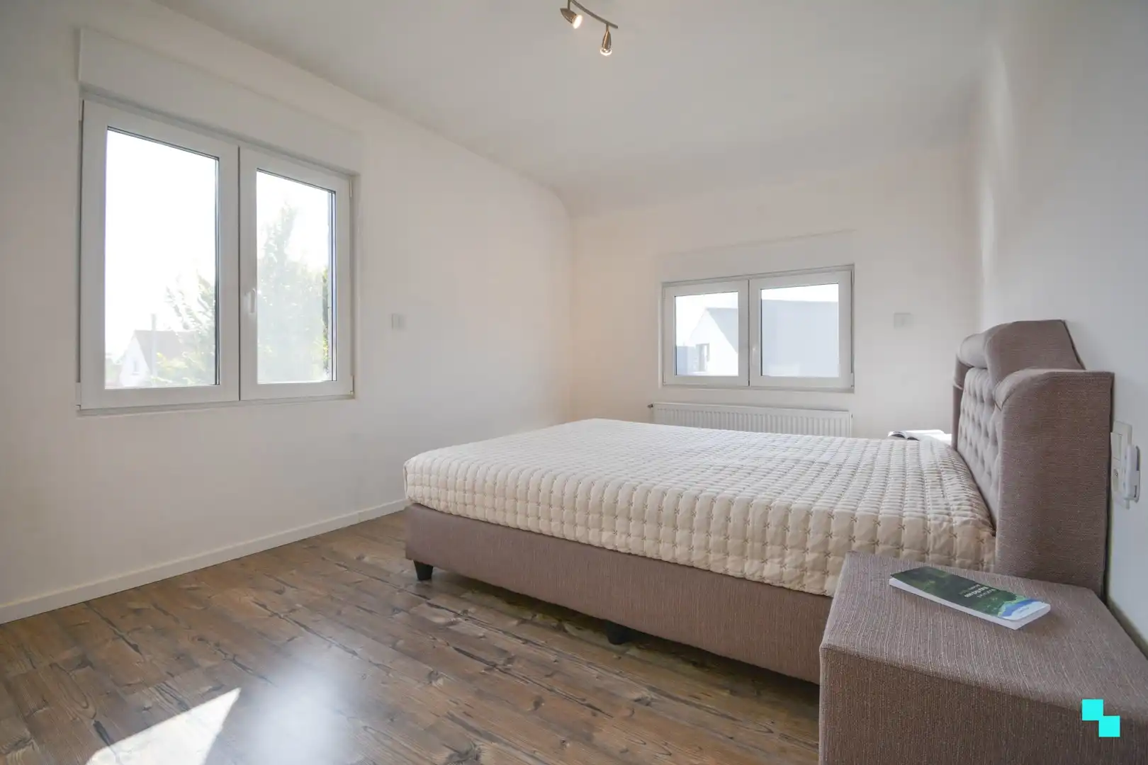 Instapklare woning op kindvriendelijke ligging te Hooglede foto 16