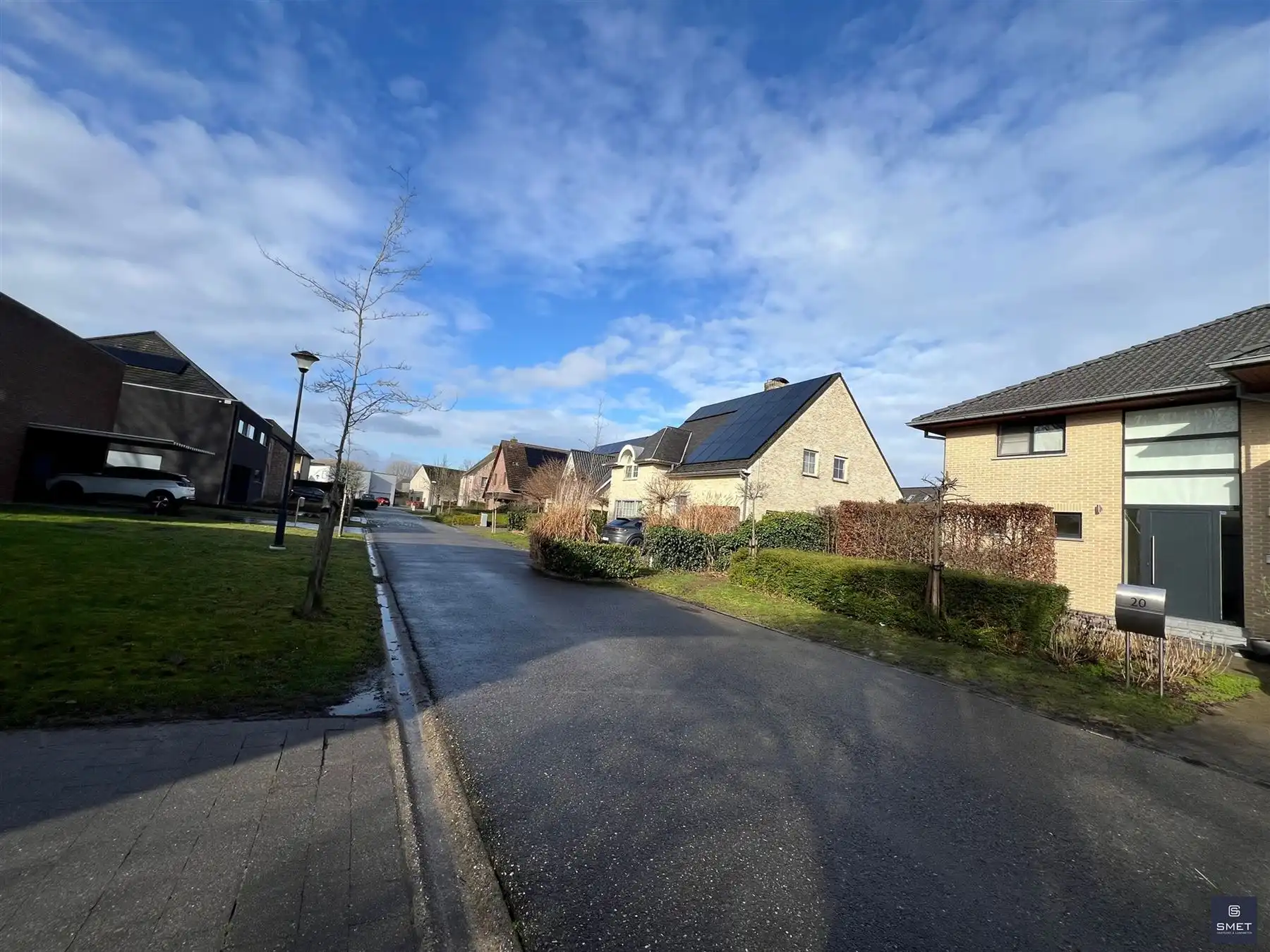 VILLA MET 4 SLPKS, GARAGE EN ZWEMBAD OP TOPLOCATIE foto 2