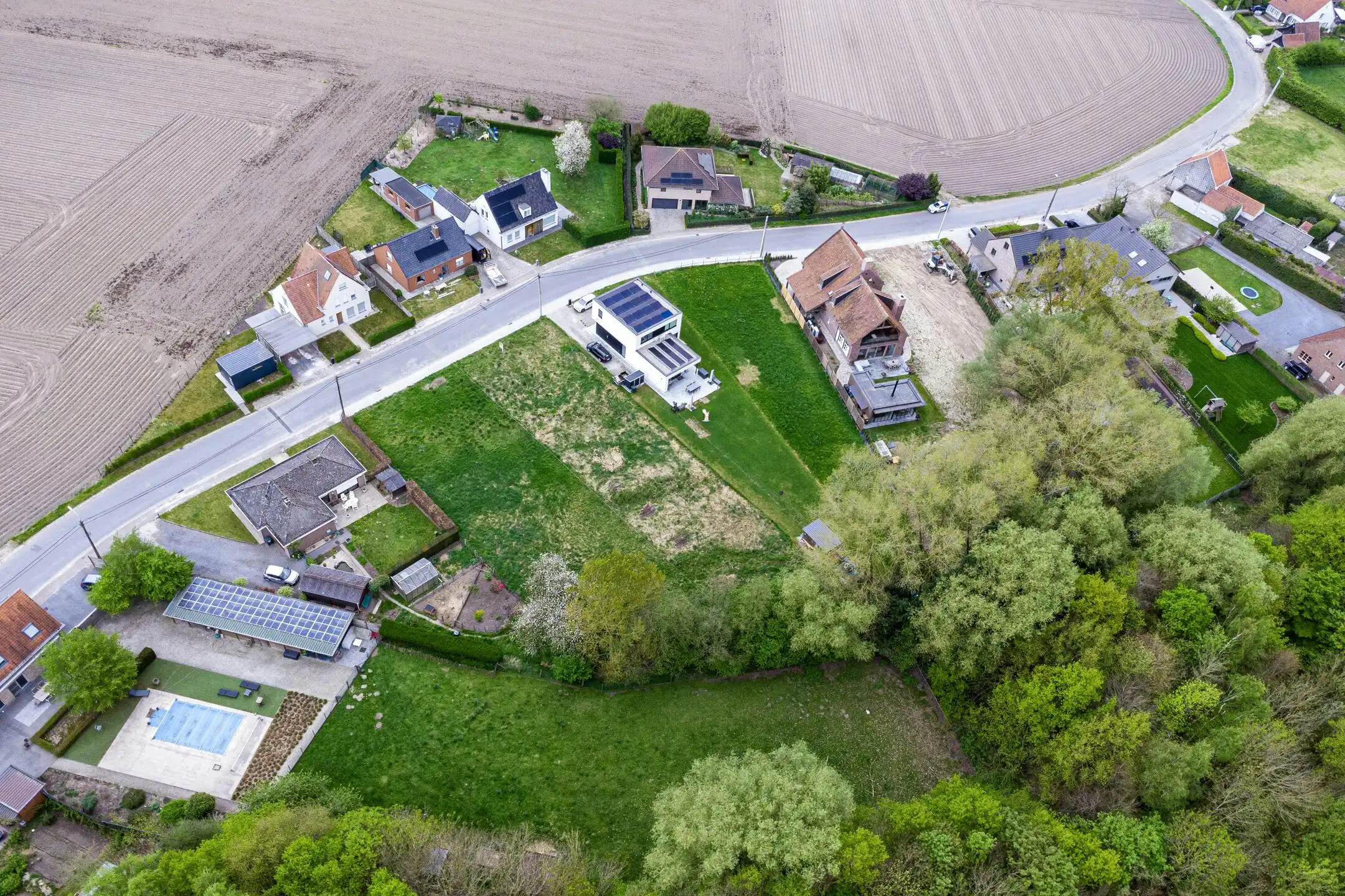 Landelijk stuk bouwgrond te koop in Sint-Baafs-Vijve foto 9