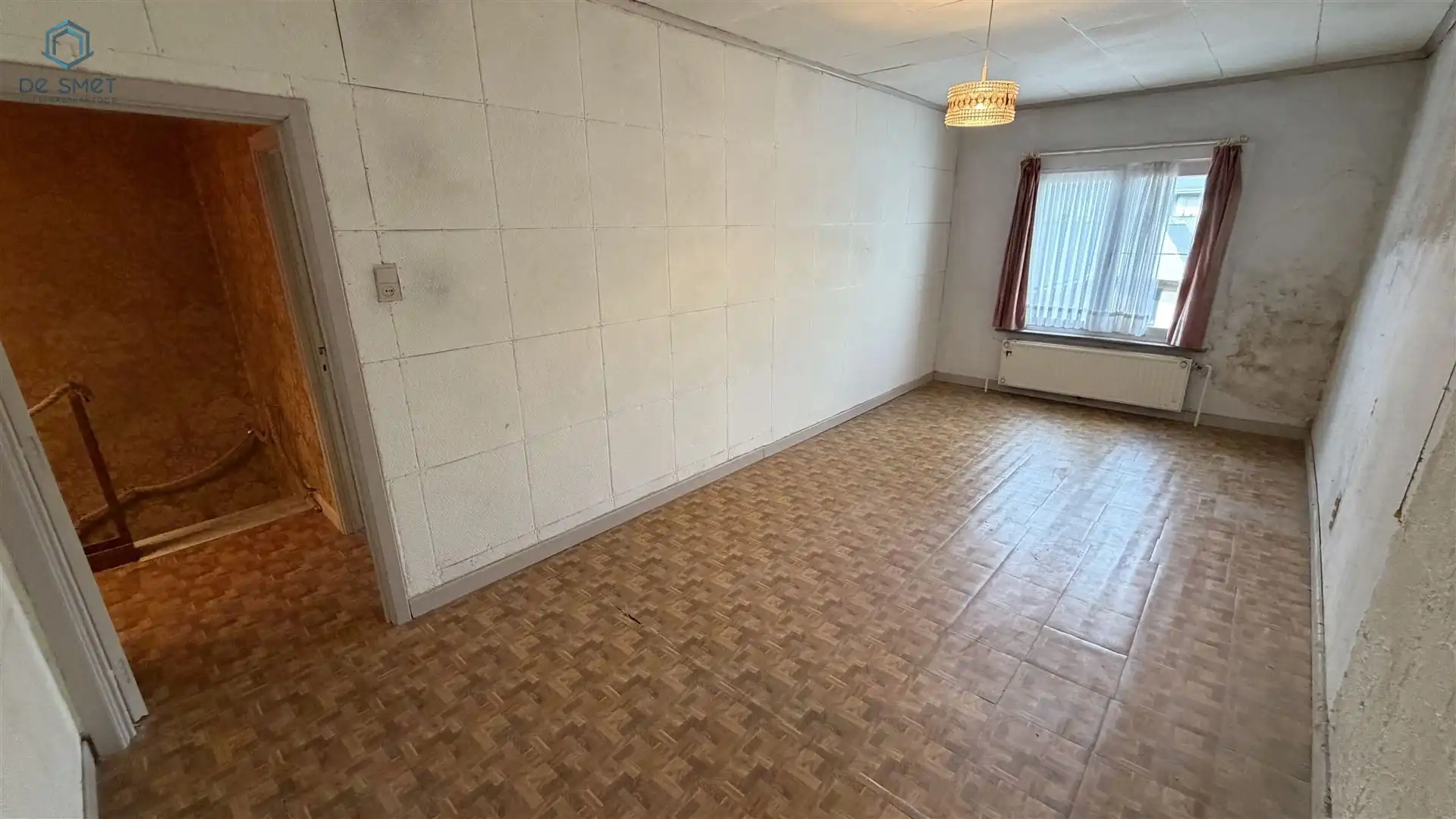 Te renoveren woning/projectgrond met 4 slp, garage en atelier. foto 17