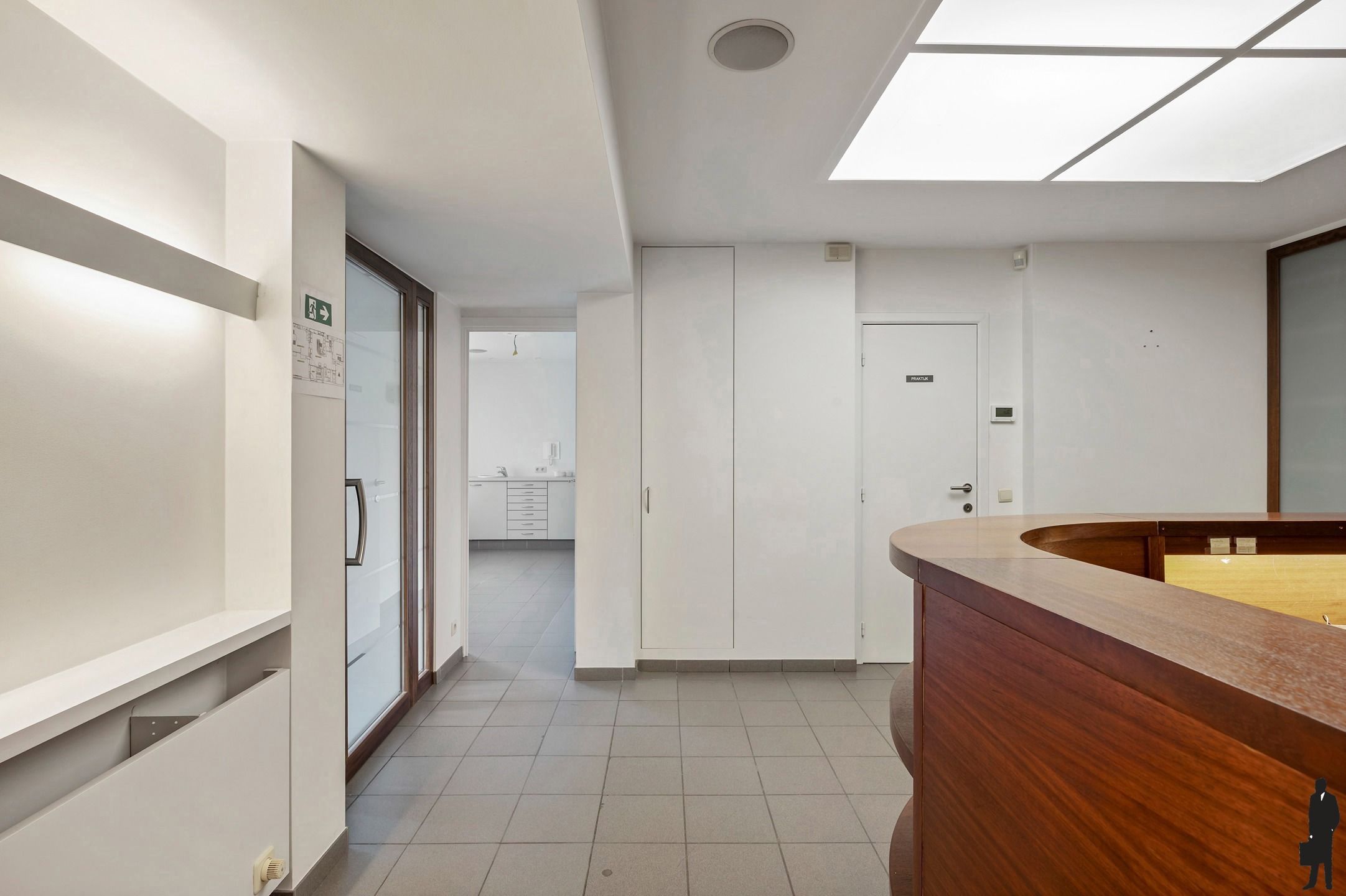 Wonen en werken: woning met praktijk, duplex en tuin! foto 7