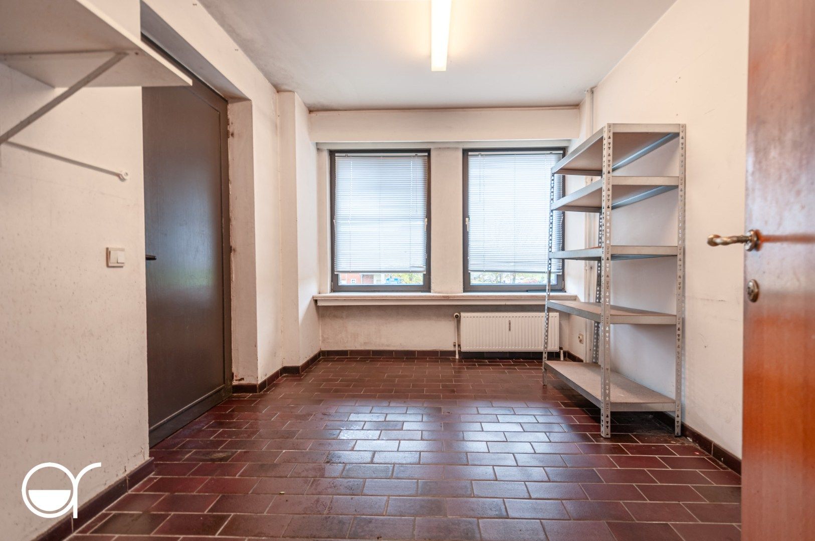 Multifunctioneel gebouw in het centrum van Kaprijke foto 15