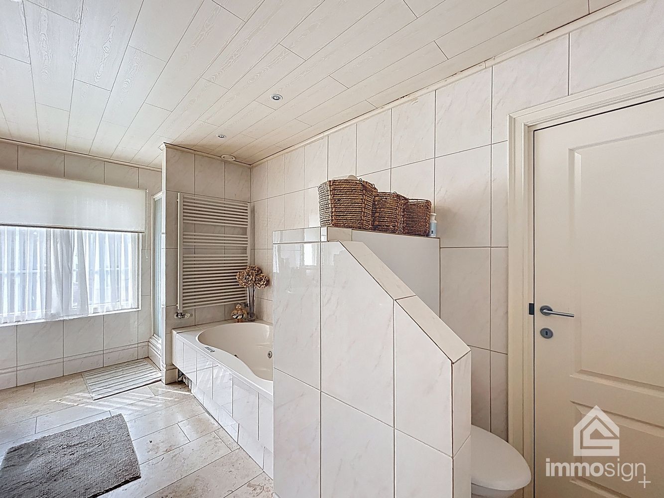 Handelspand met magazijn, kantoorruimte en instapklare woning te Lommel foto 47