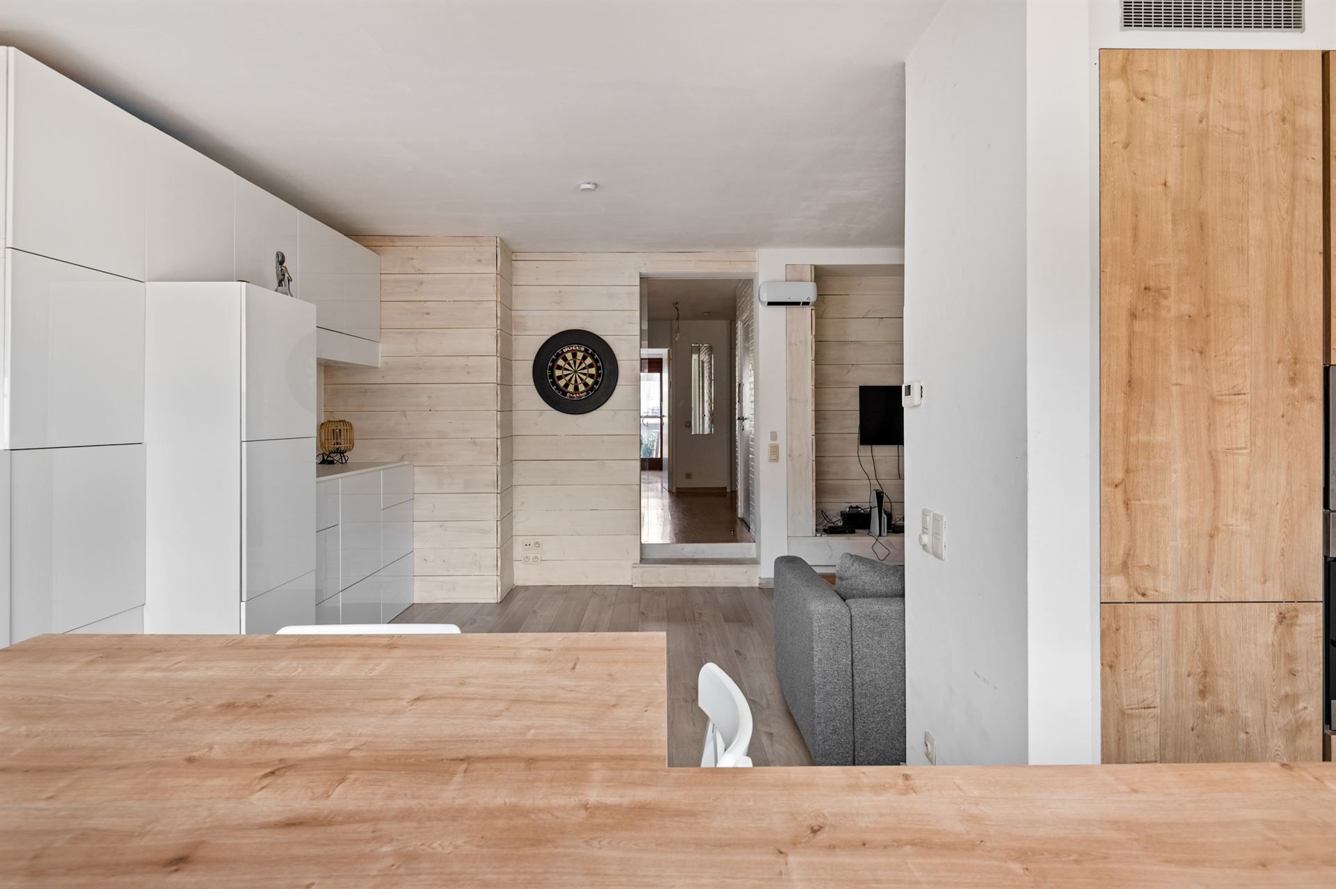GOED GELEGEN APPARTEMENT IN EEN KLEINE RESIDENTIE VAN 3 APP foto 6