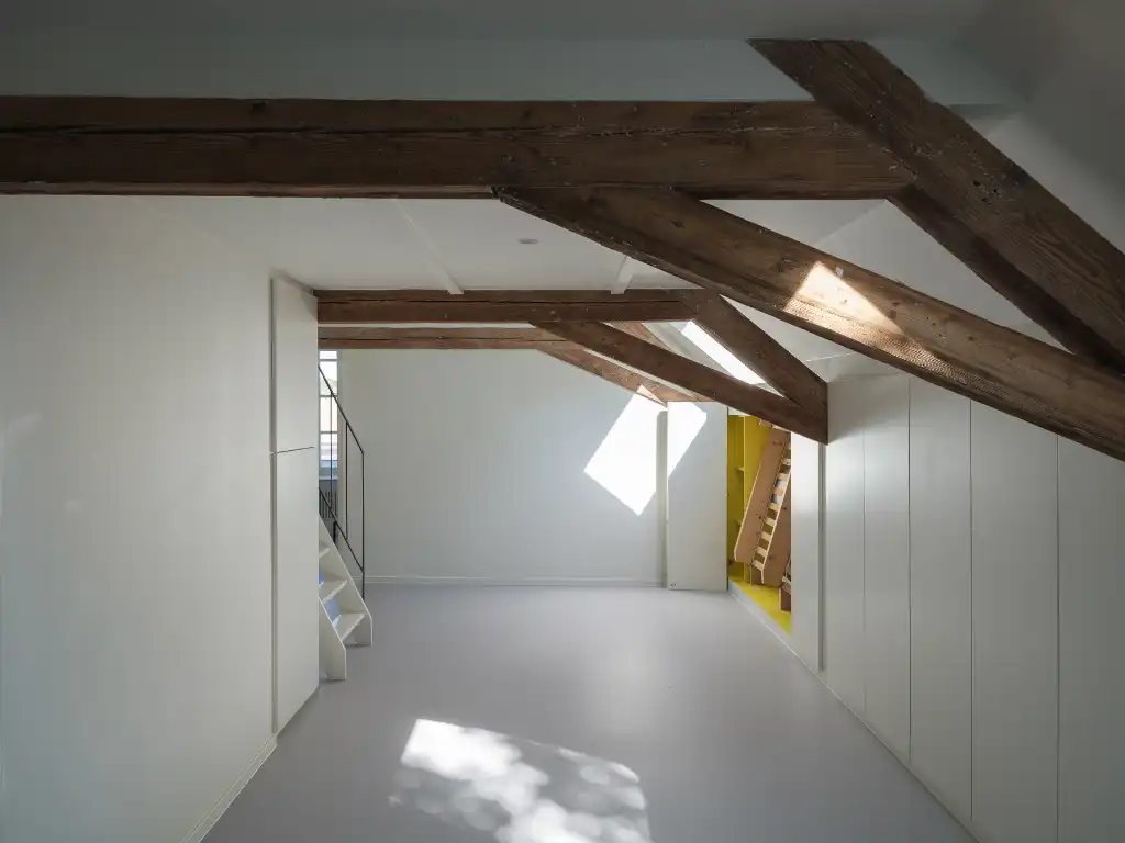 Breskens – Uitzonderlijke eigendom waar authenticiteit, karakter en strakke architectuur naadloos in elkaar samenvloeien op een exclusieve locatie tussen de velden en op een boogscheut van het strand. foto 31