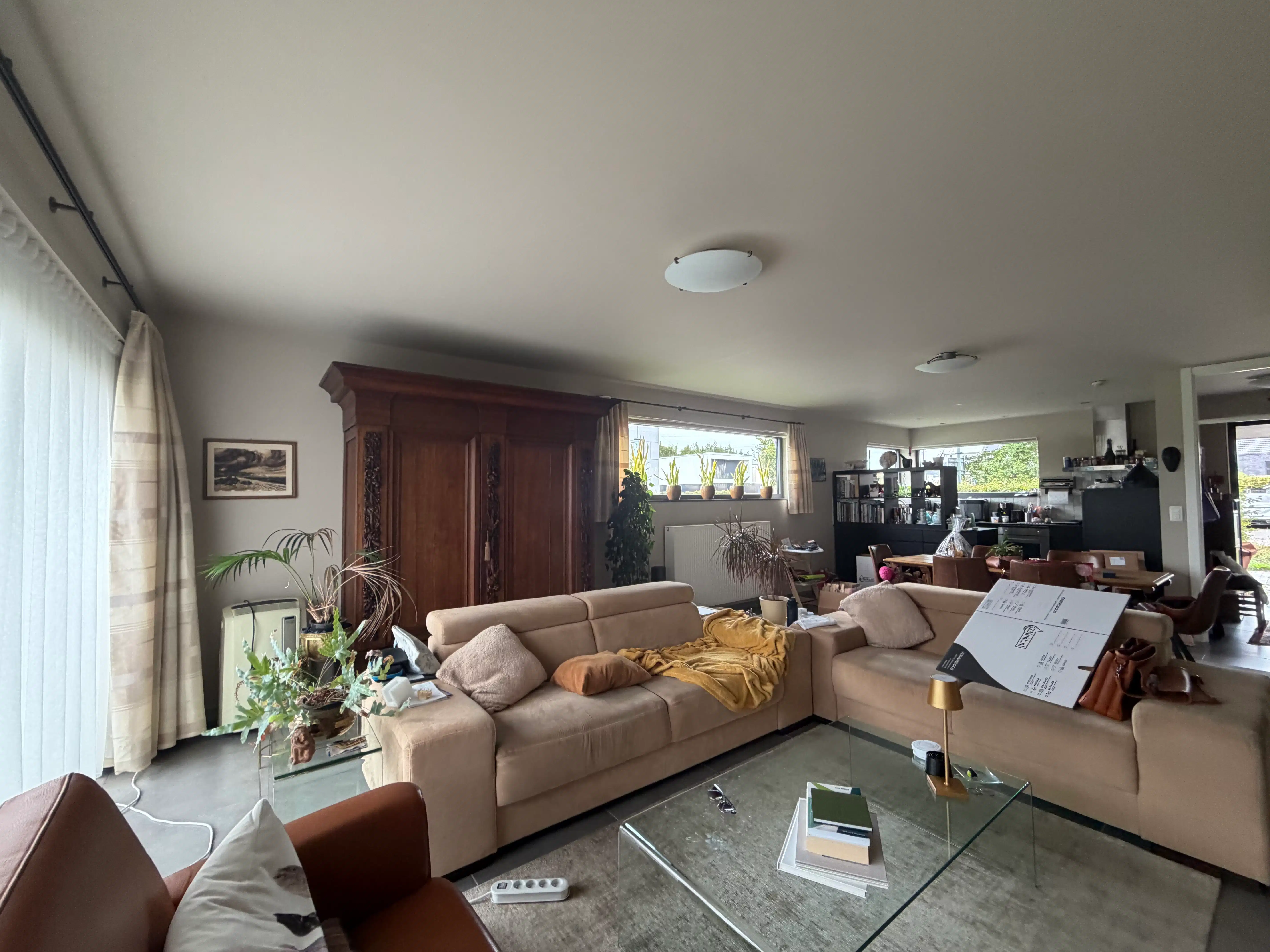 Nieuwbouwwoning (HOB) met drie slaapkamers - terras en tuin foto 4