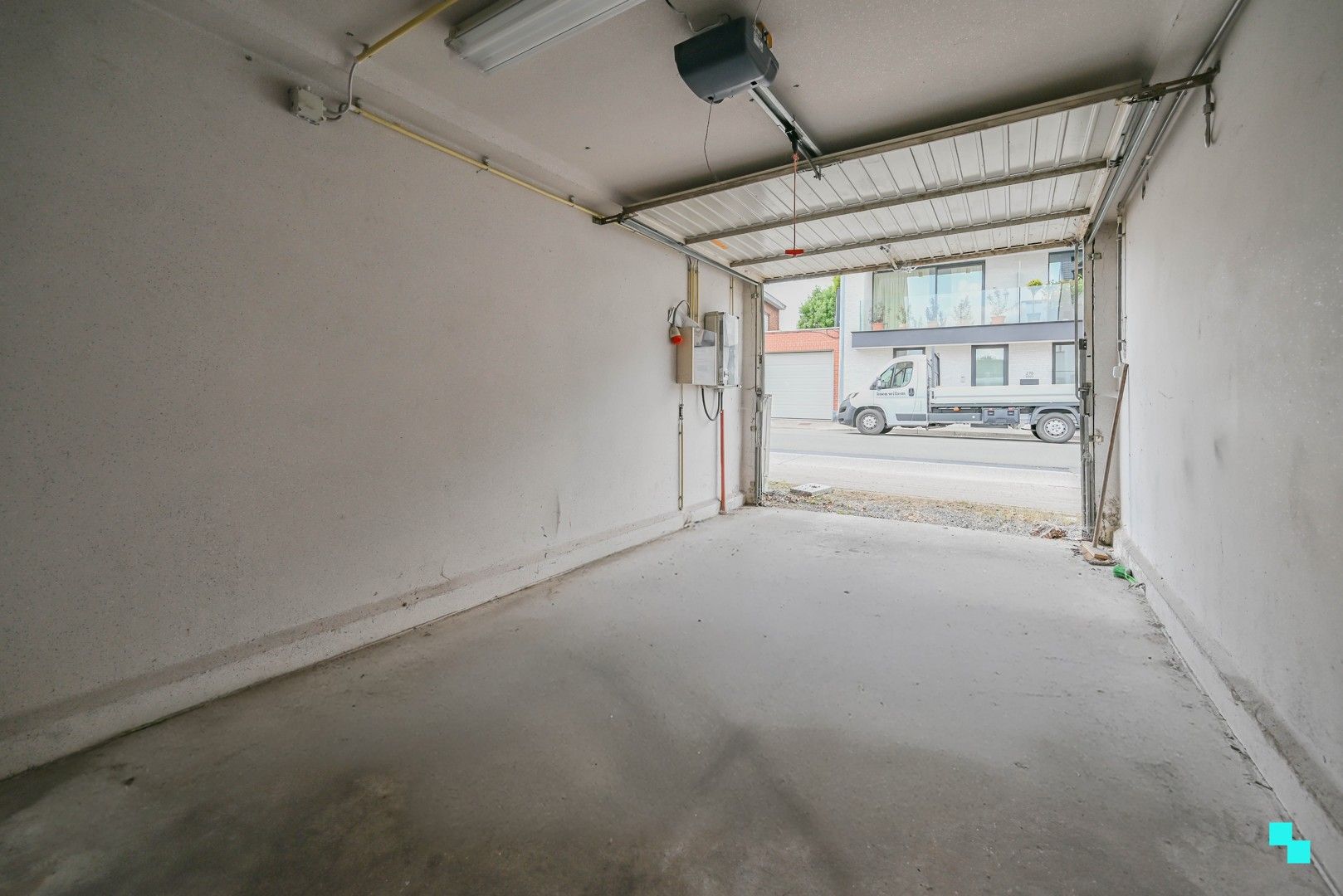 Losstaande garagebox te Bosmolens foto 5
