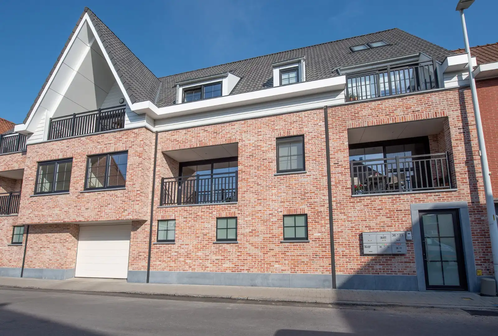 Centraal gelegen nieuwbouwappartement met 1 slaapkamer te koop te Waregem. foto 12
